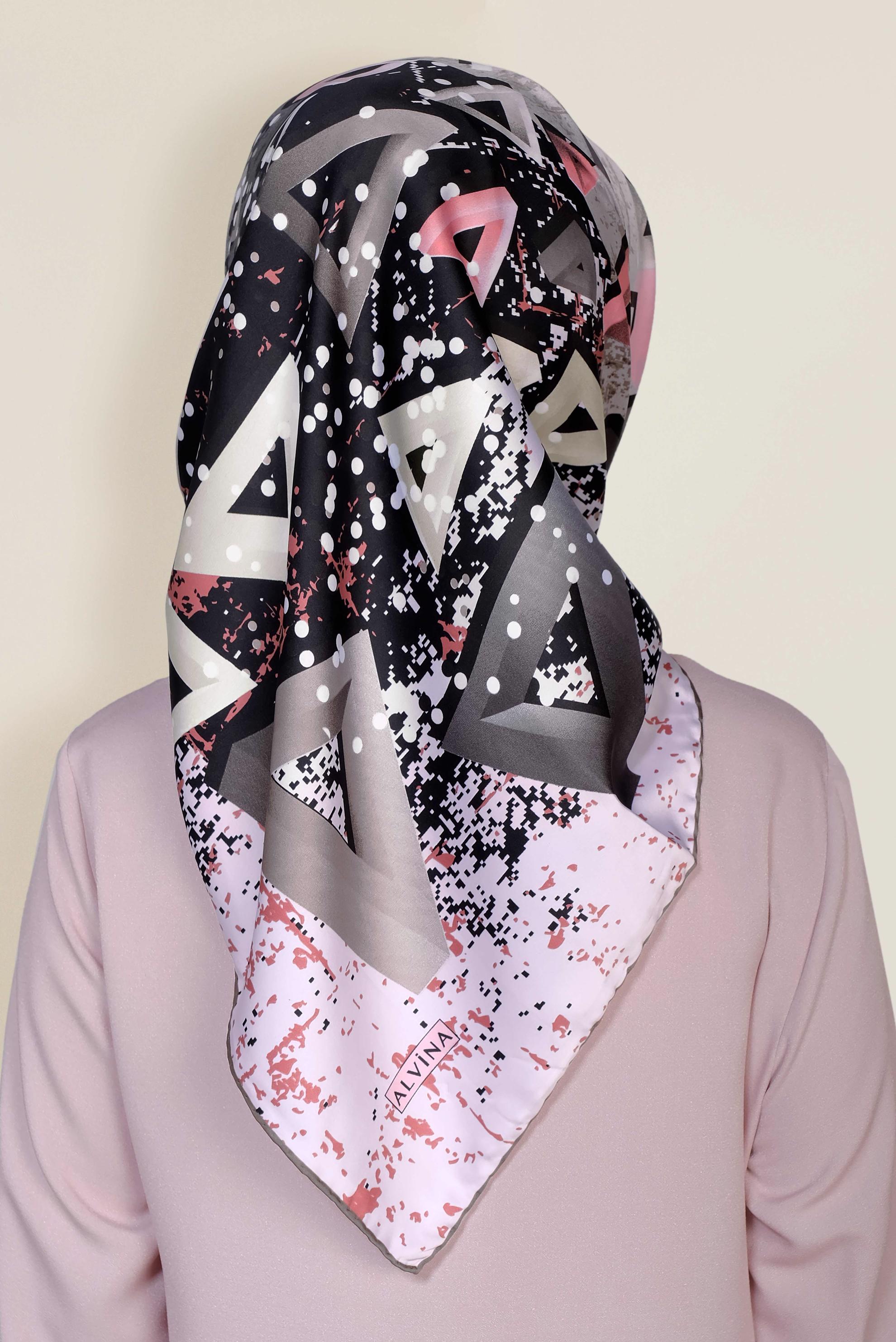 Tesettür giyim SİYAH 12188-1 ALVİNA DESENLİ EŞARP