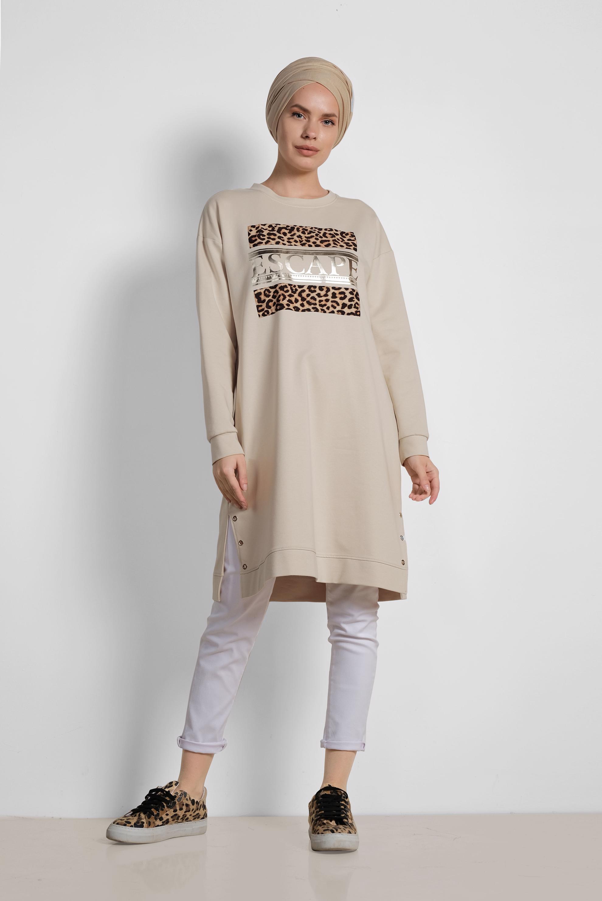 Tesettür giyim BEJ LEOPAR DESENİ DETAYLI PAMUKLU TUNİK 4038