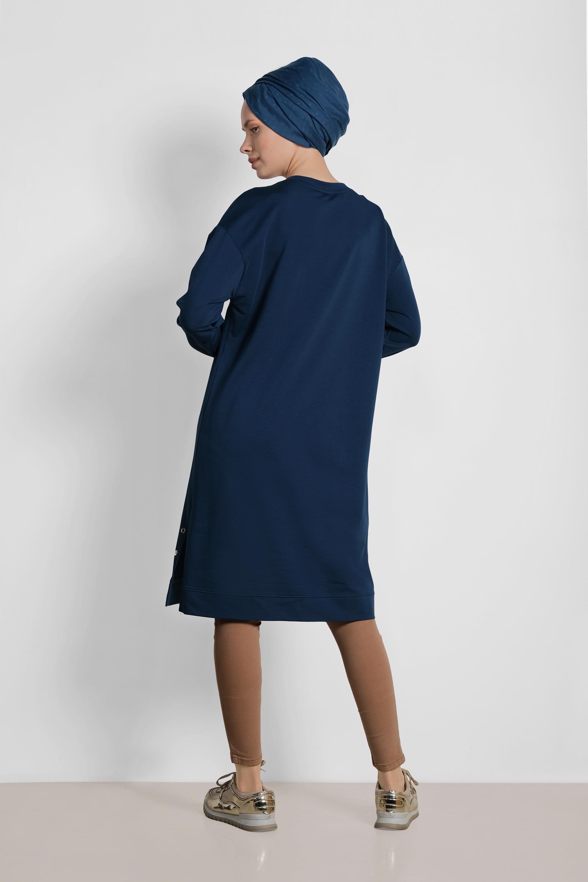 Tesettür giyim LACİVERT LEOPAR DESENİ DETAYLI PAMUKLU TUNİK 4038