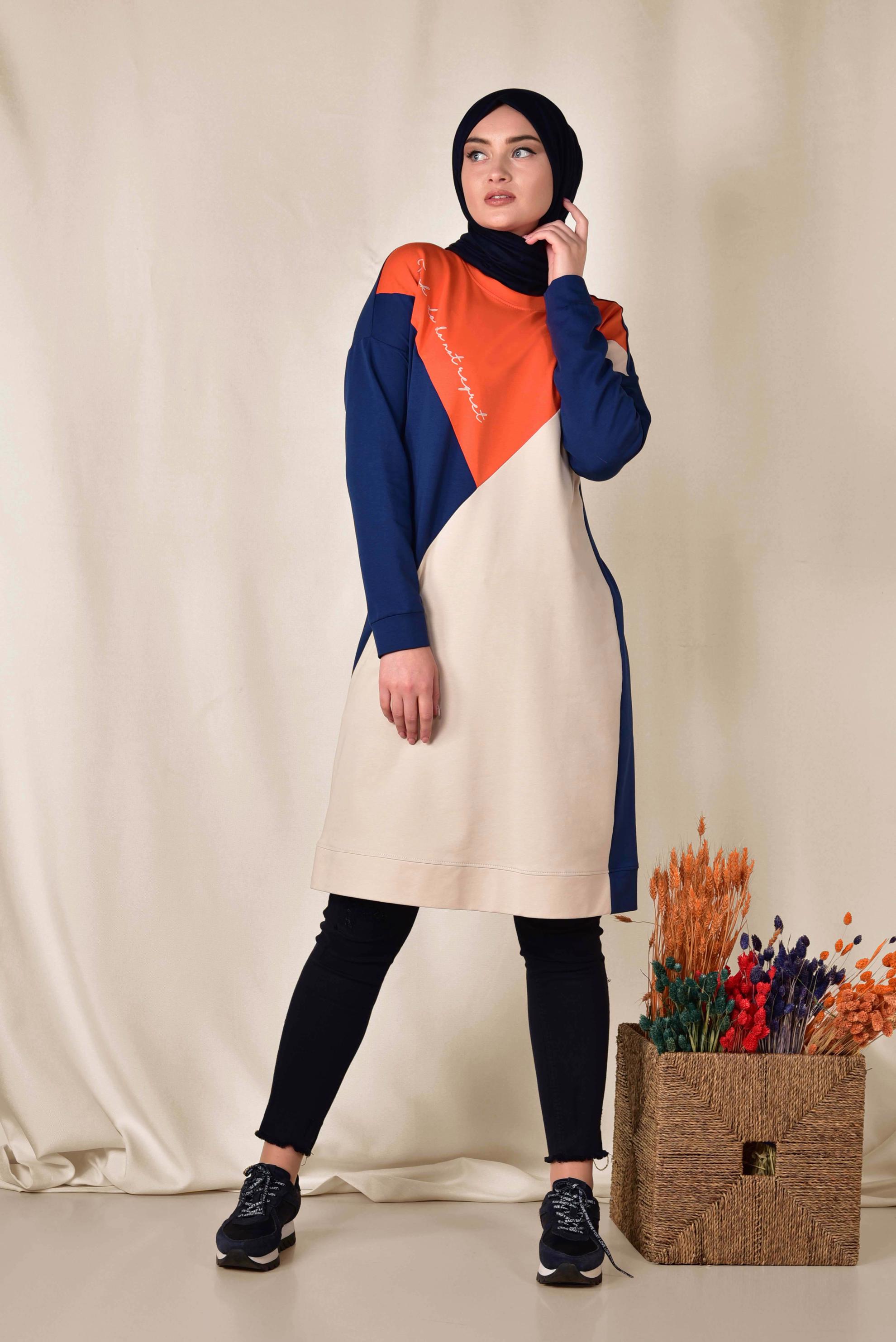 Tesettür giyim LACİVERT YAZI DETAYLI 3 RENKLİ EŞOFMAN TUNİK 4043