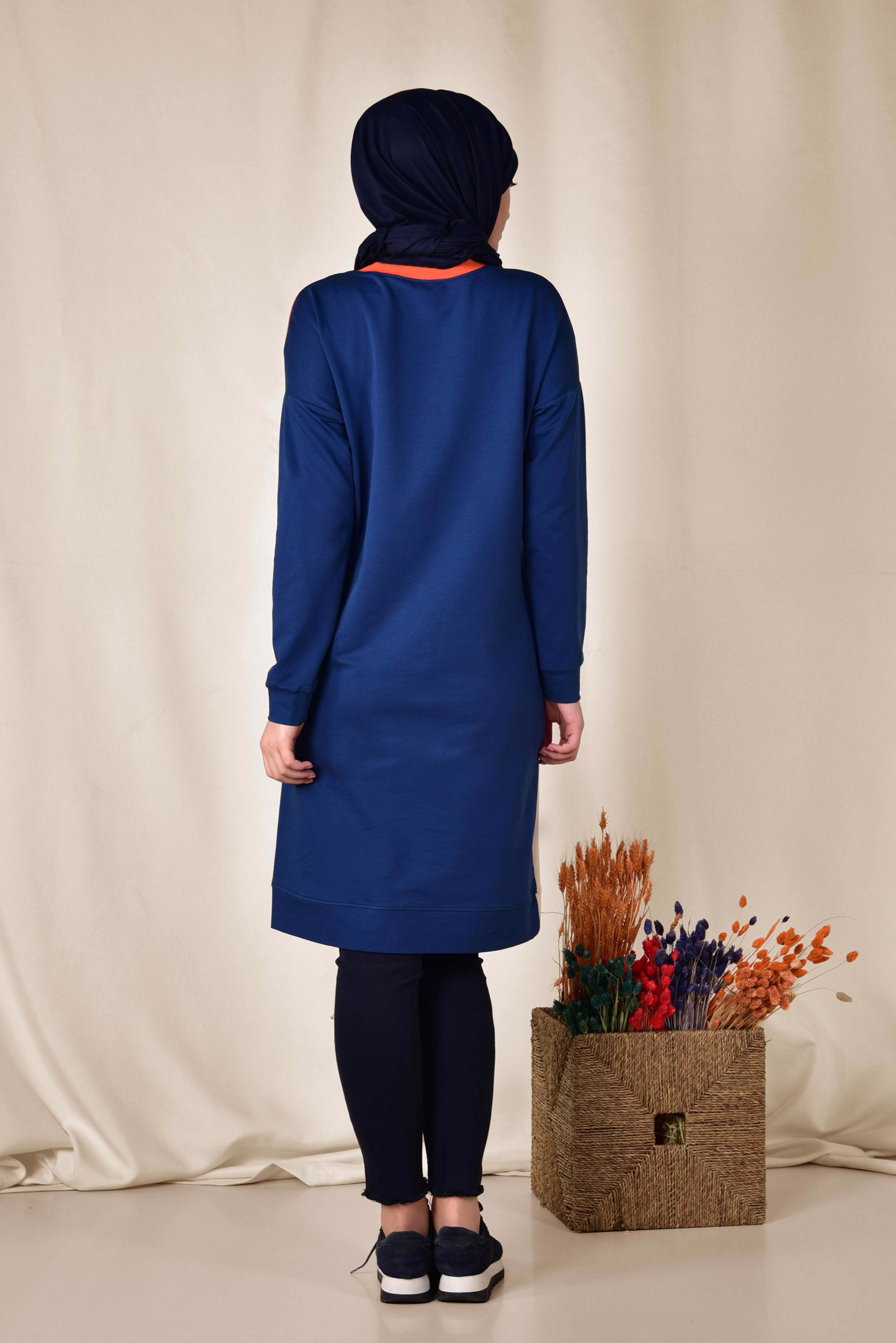 Tesettür giyim LACİVERT YAZI DETAYLI 3 RENKLİ EŞOFMAN TUNİK 4043