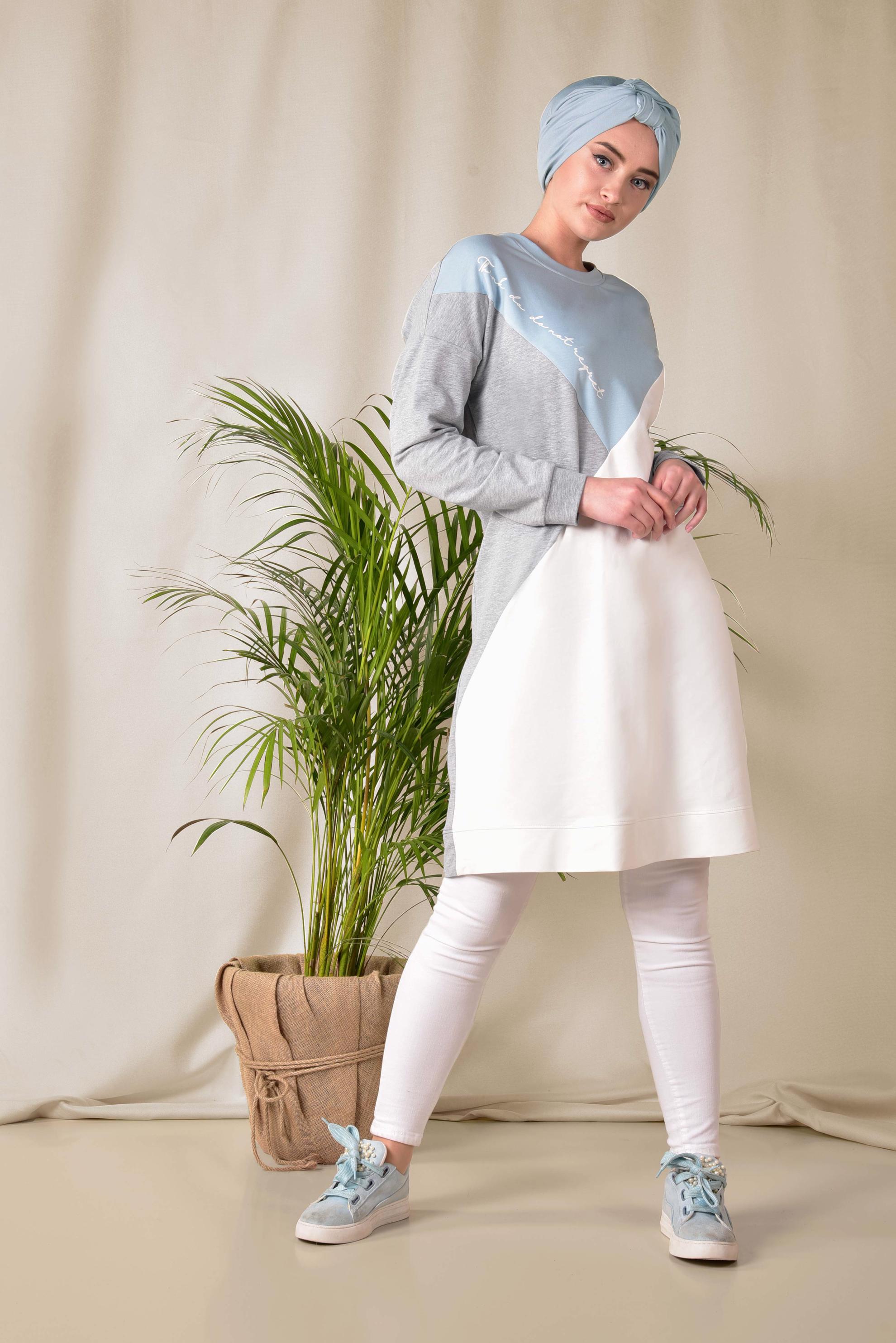 Tesettür giyim GRİ YAZI DETAYLI 3 RENKLİ EŞOFMAN TUNİK 4043