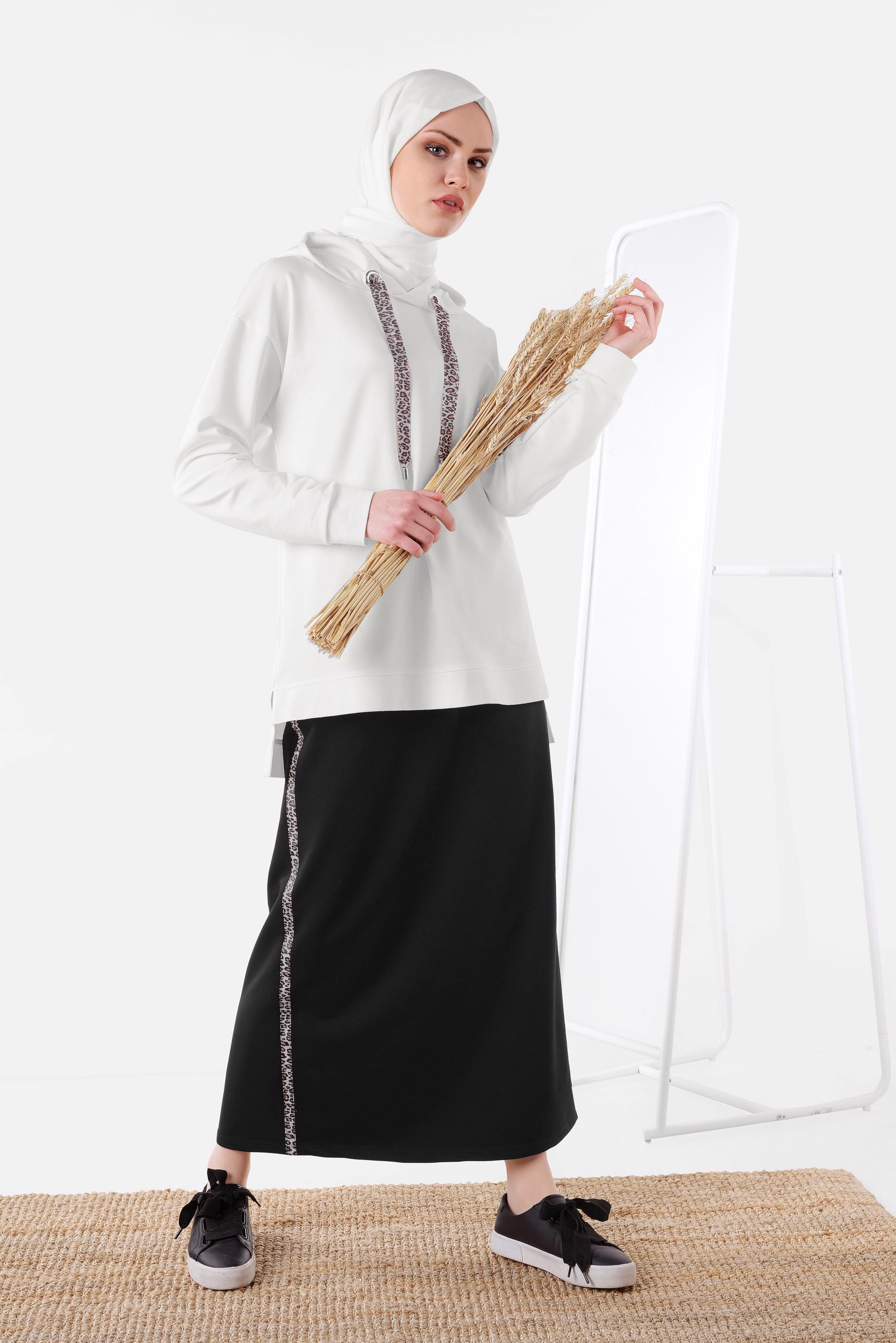 Hijab clothing WHITE Leopard Patterned Binary Tracksuit 4068 