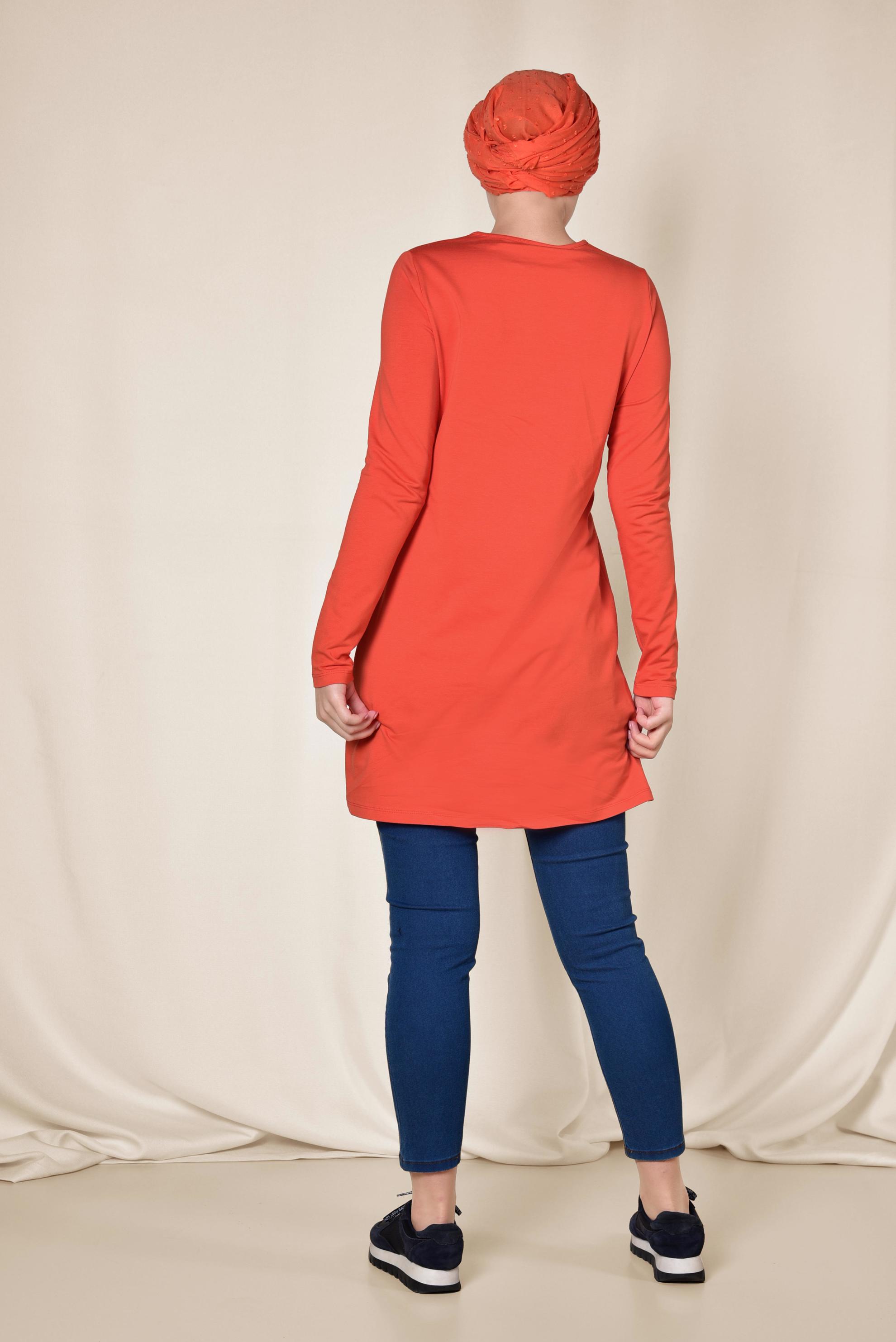 Tesettür giyim TURUNCU YAZI BASKILI EŞOFMAN TUNİK 4075 