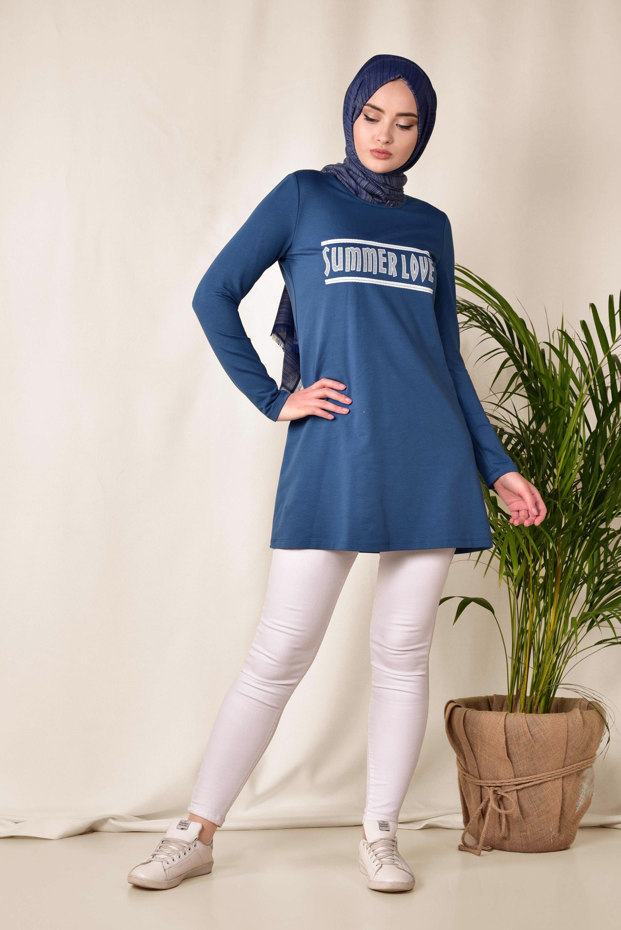 Tesettür giyim LACİVERT YAZI BASKILI EŞOFMAN TUNİK 4075 