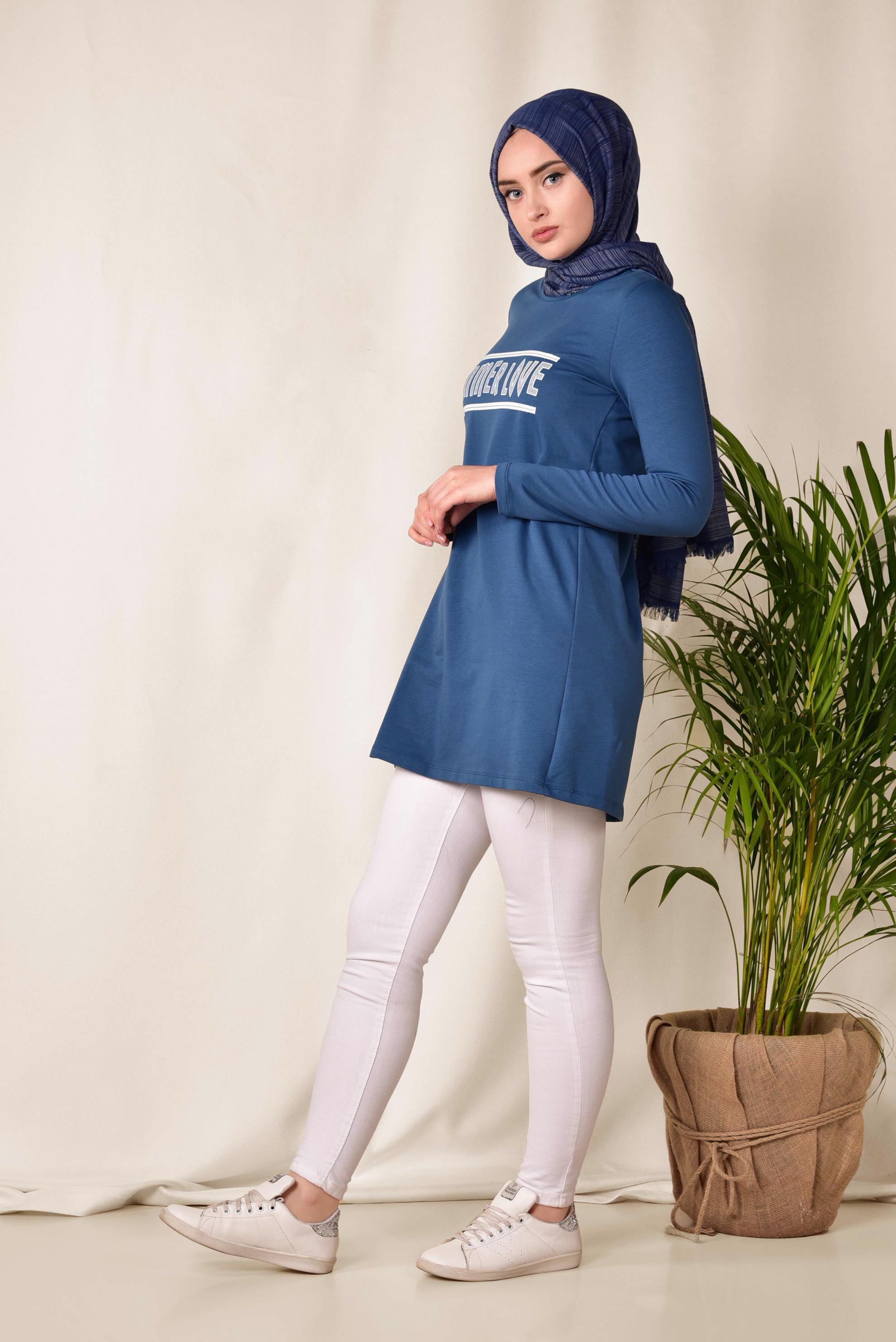 Tesettür giyim LACİVERT YAZI BASKILI EŞOFMAN TUNİK 4075 