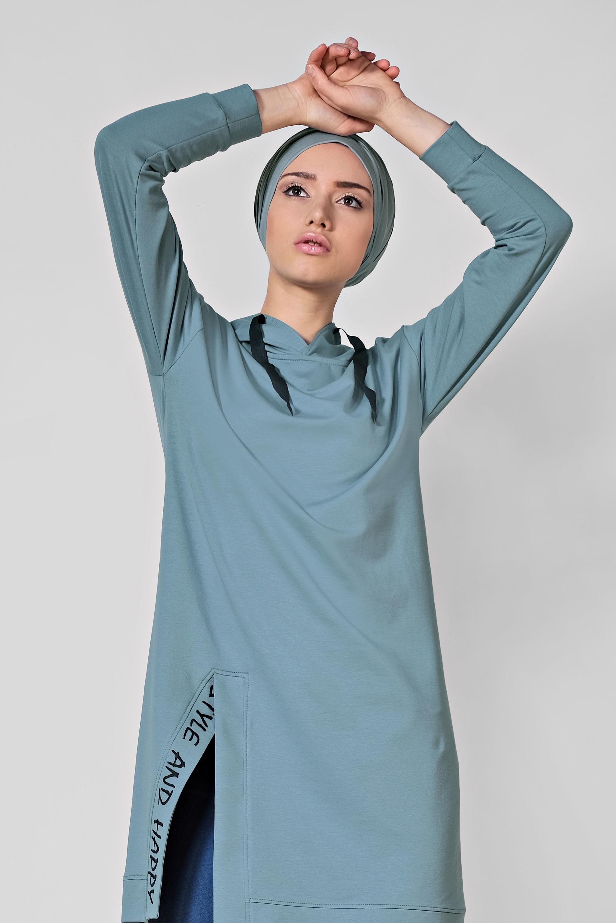Tesettür giyim MAVİ PAMUKLU KAPÜŞONLU EŞOFMAN TUNİK 4141