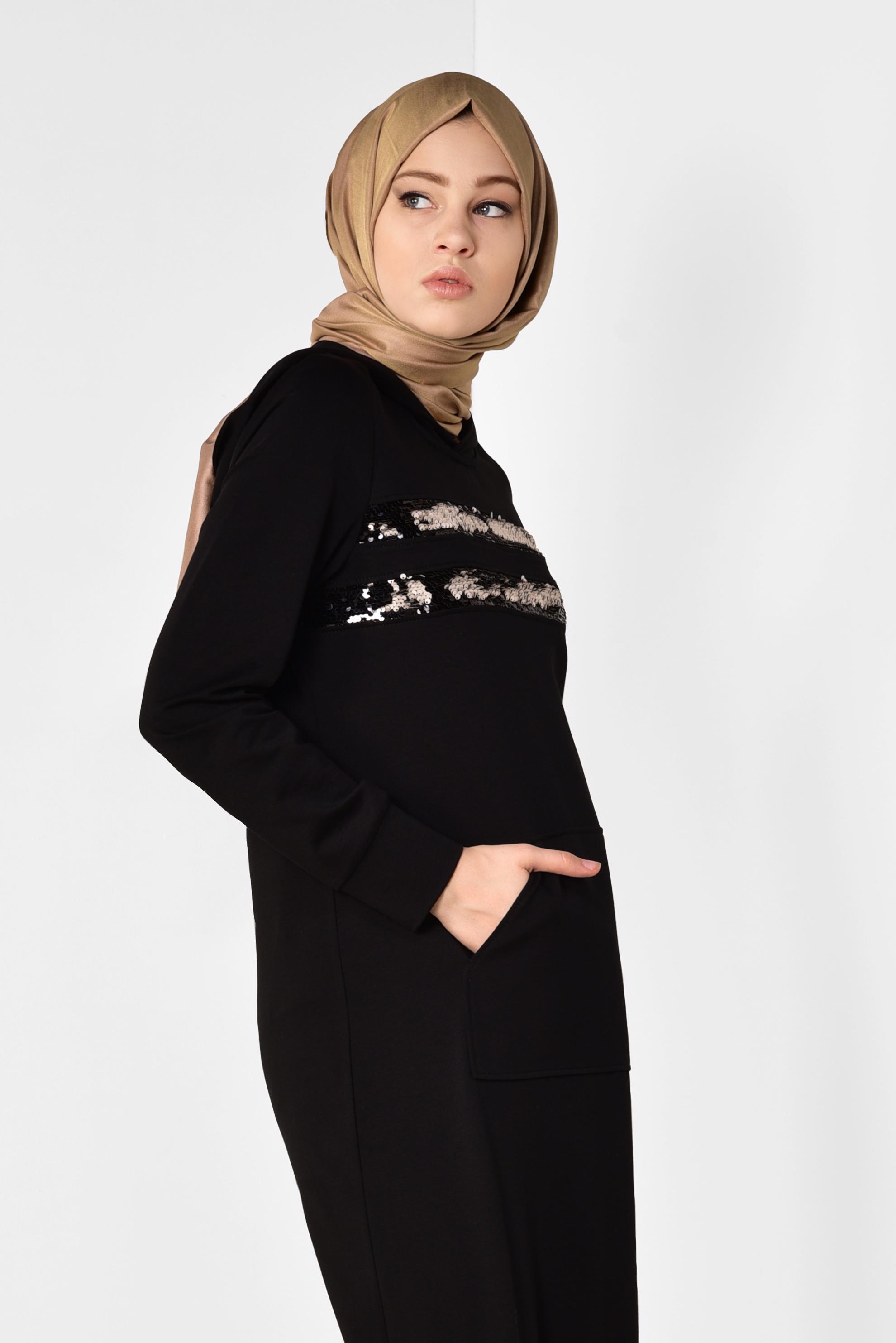 Tesettür giyim SİYAH CEPLİ EŞOFMAN ELBİSE 4235 