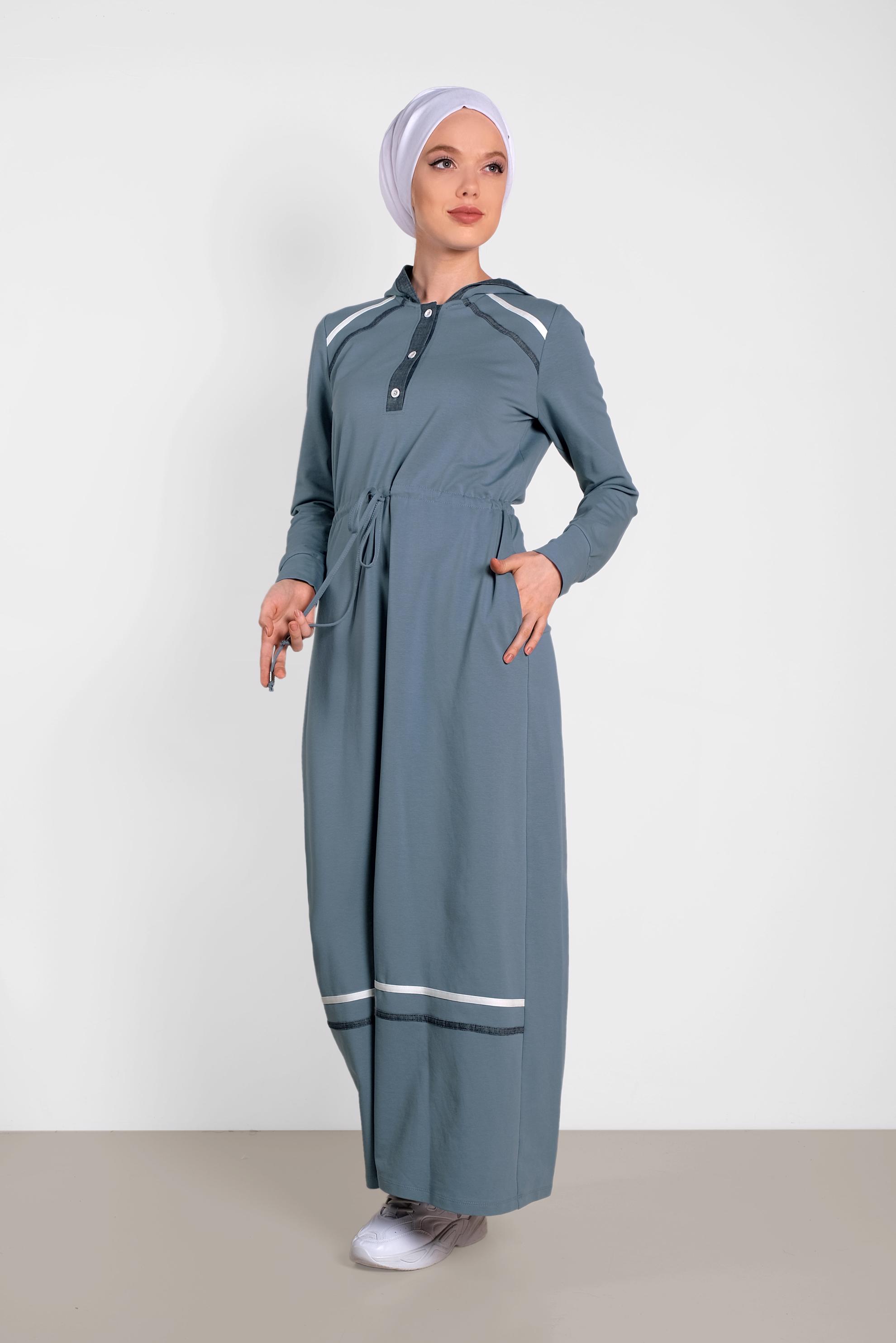 Tesettür giyim MAVİ BELİ BÜZGÜLÜ KAPÜŞONLU EŞOFMAN ELBİSE 4468 