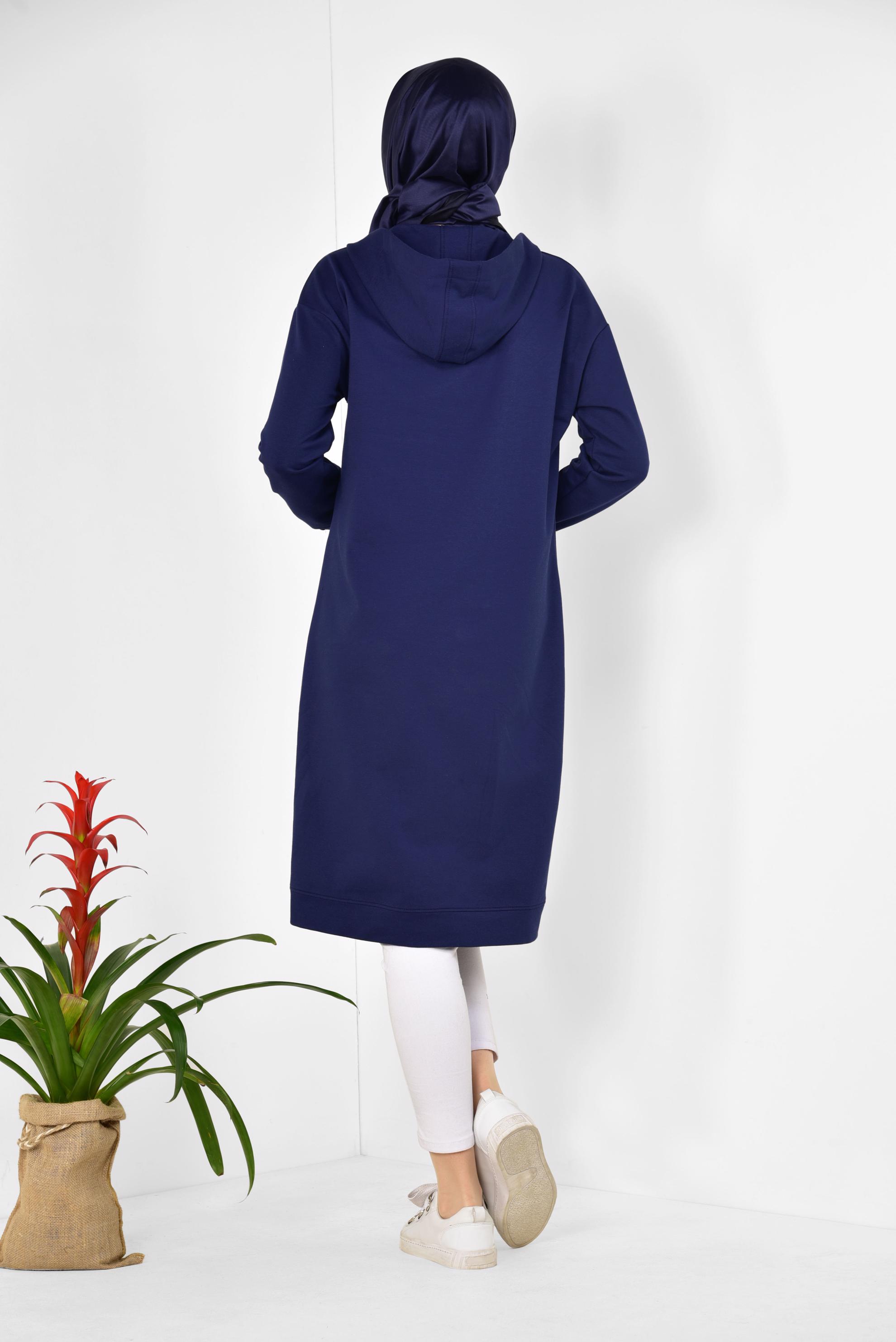 Tesettür giyim LACİVERT CEP DETAYLI KAPÜŞONLU SPOR TUNİK 4872 