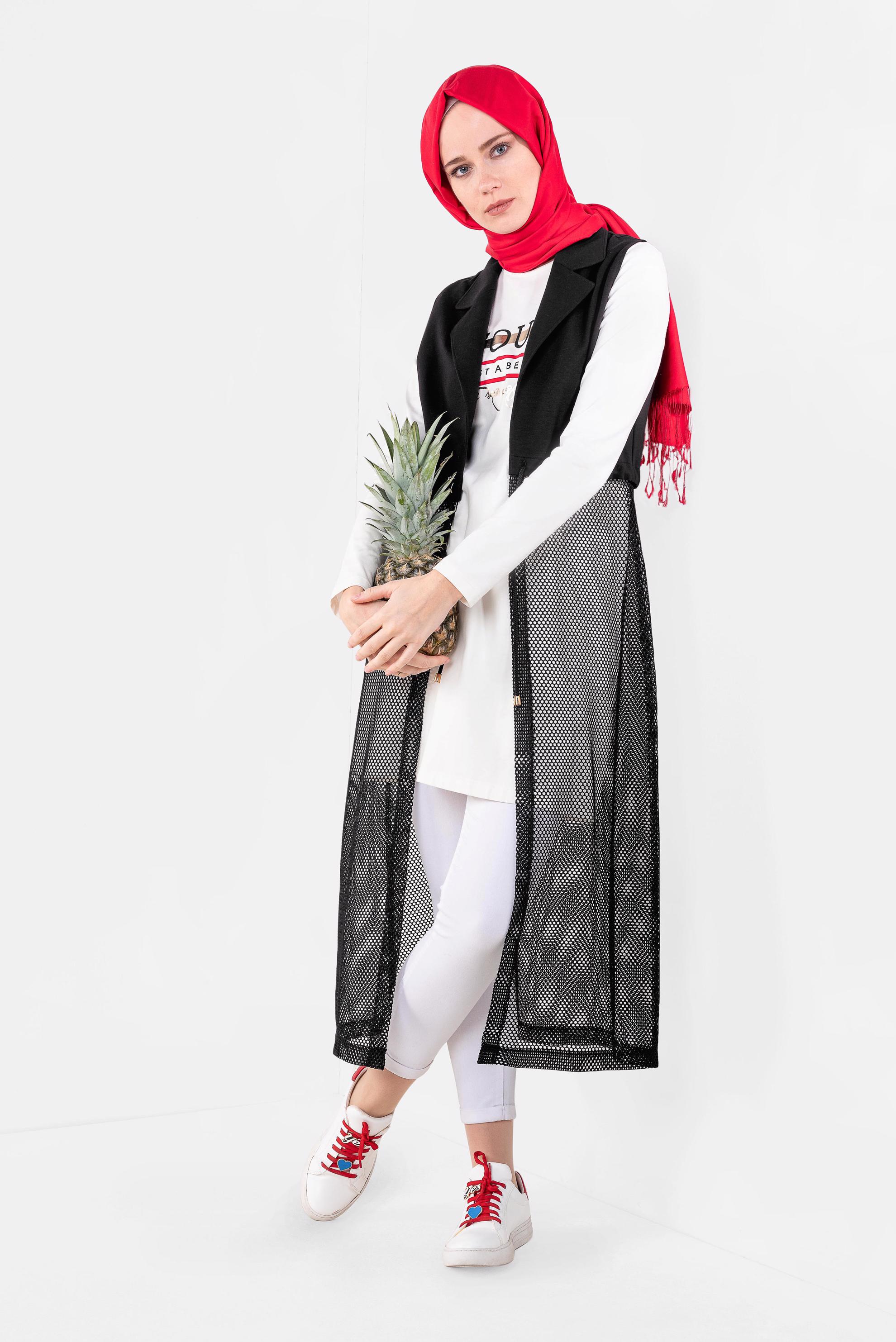 Tesettür giyim SİYAH YELEĞİ FİLELİ 2&prime;Lİ EŞOFMAN TUNİK 4892