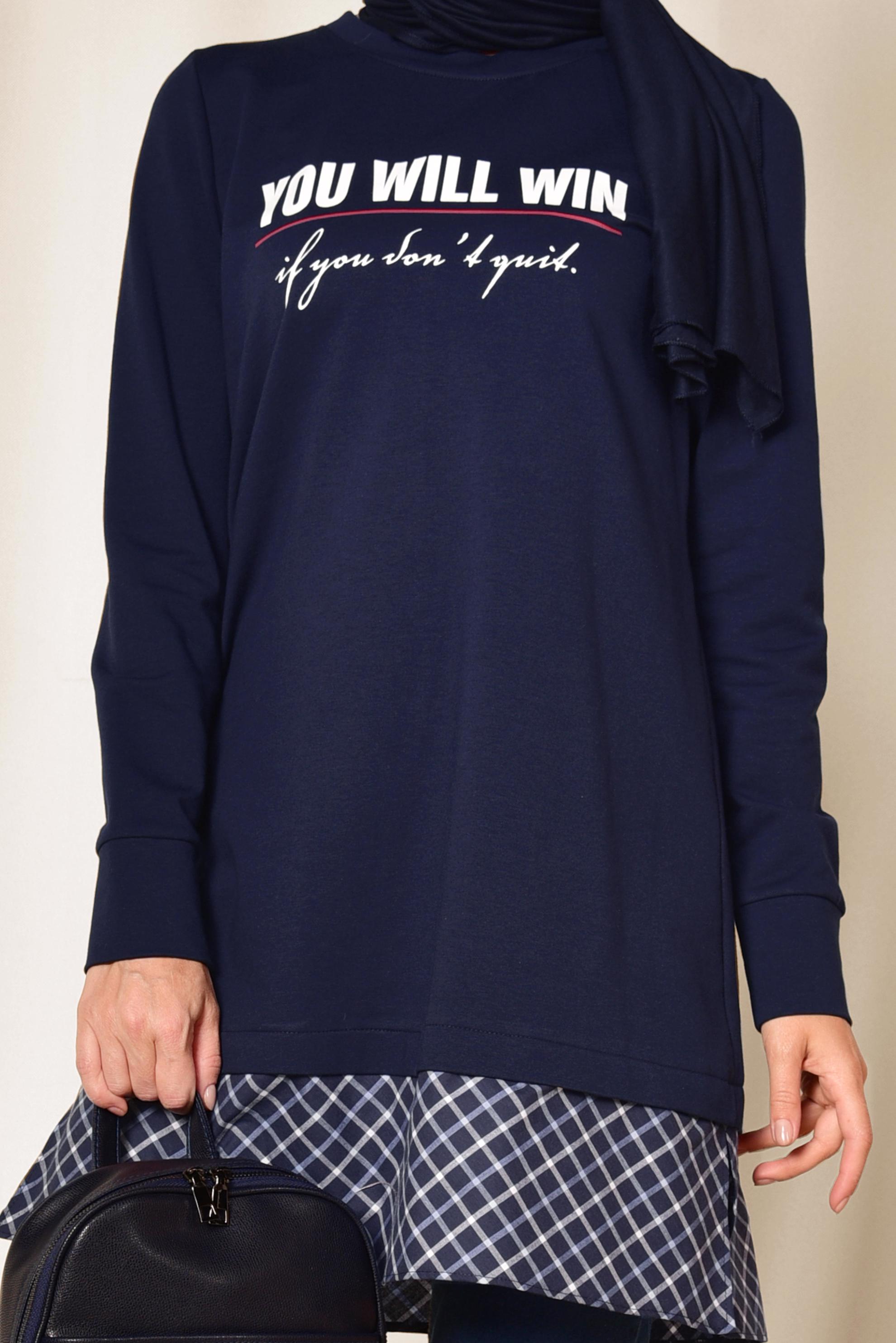 Tesettür giyim LACİVERT ETEK UCU EKOSE DESENLİ YAZI BASKILI EŞOFMAN TUNİK 4895