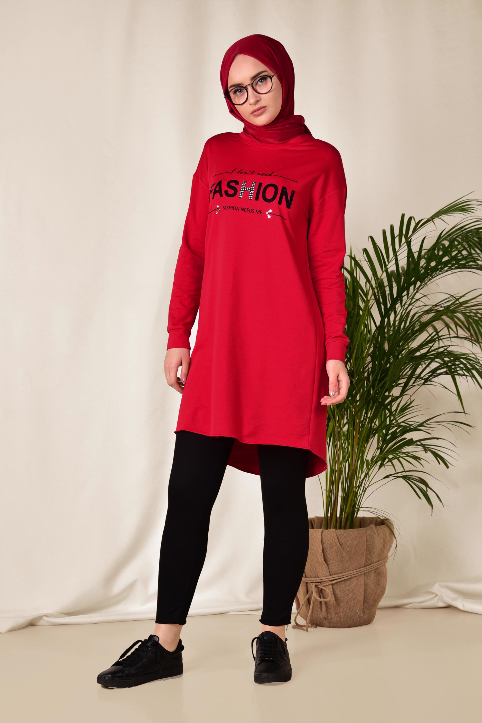 Tesettür giyim KIRMIZI ŞERİT VE YAZI DETAYLI EŞOFMAN TUNİK 4898