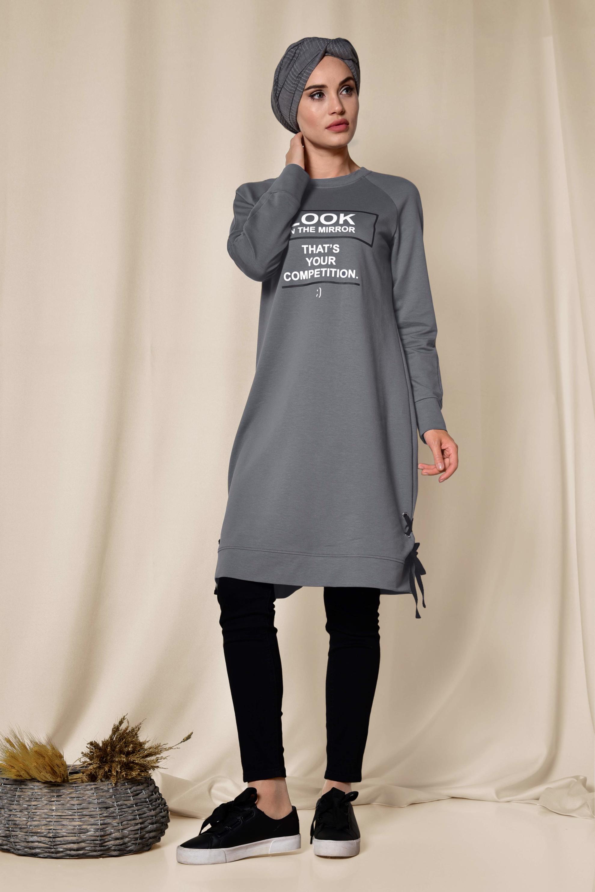 Tesettür giyim GRİ YAZI BASKILI EŞOFMAN TUNİK 4900