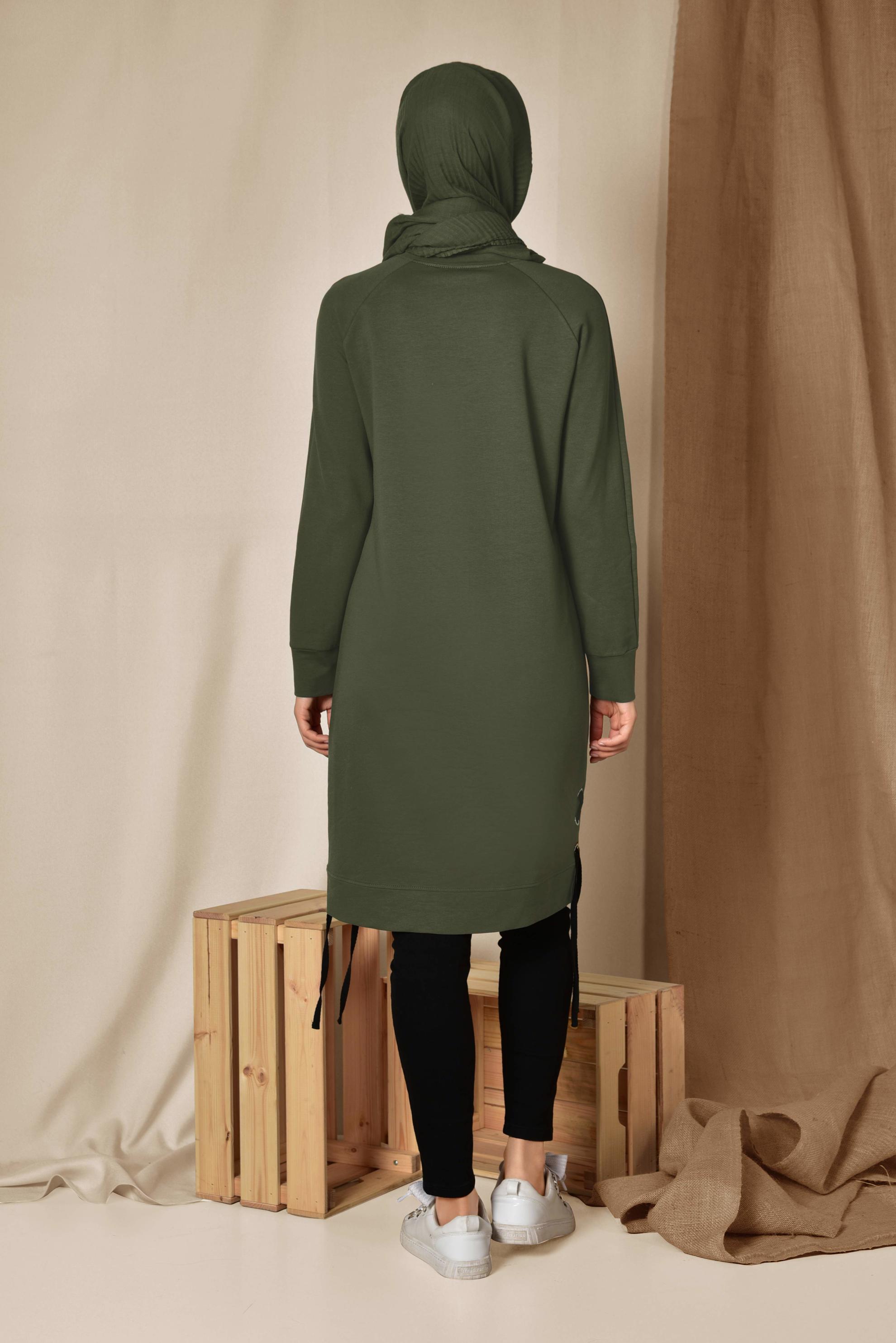 Tesettür giyim HAKİ YAZI BASKILI EŞOFMAN TUNİK 4900