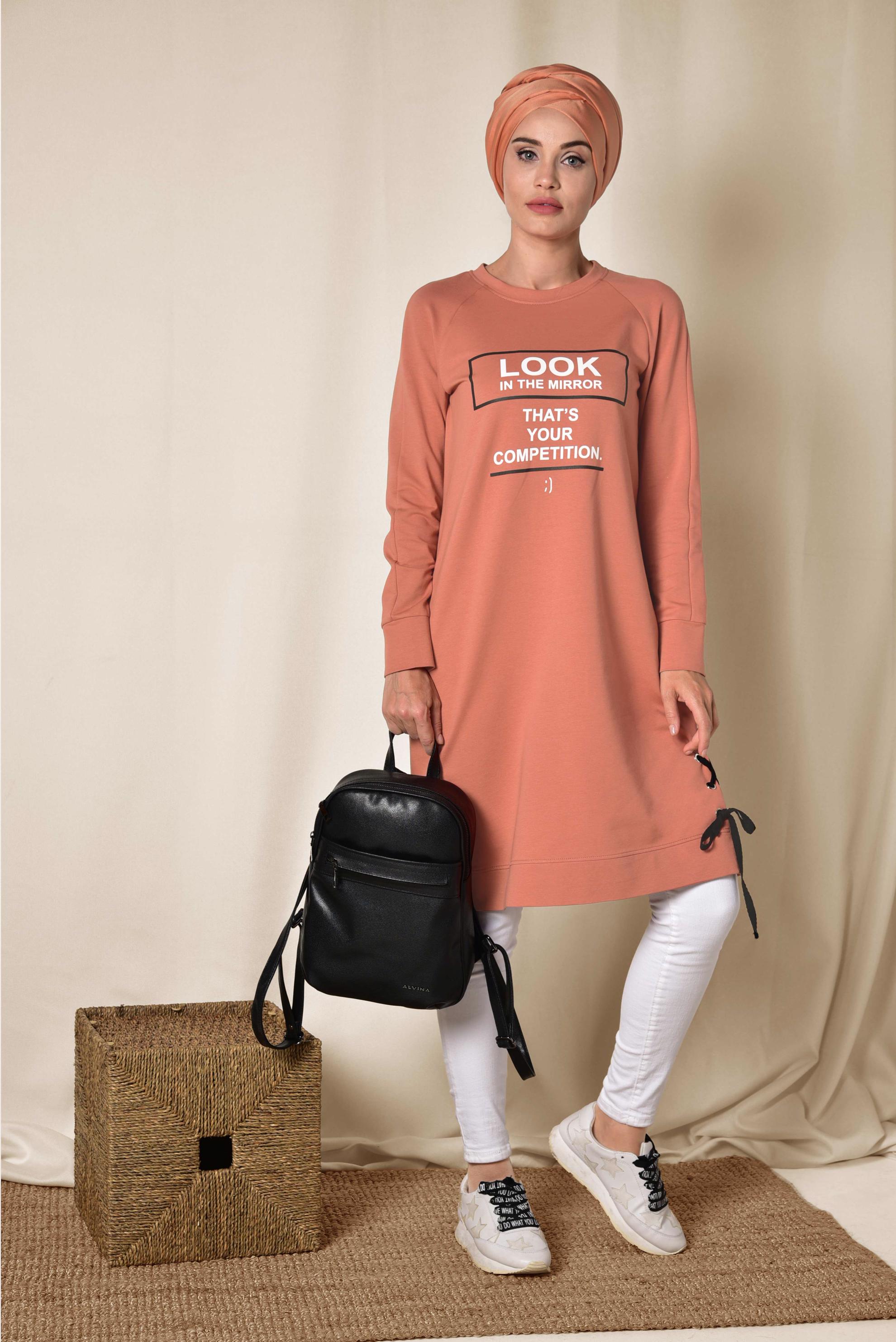 Tesettür giyim TURUNCU YAZI BASKILI EŞOFMAN TUNİK 4900