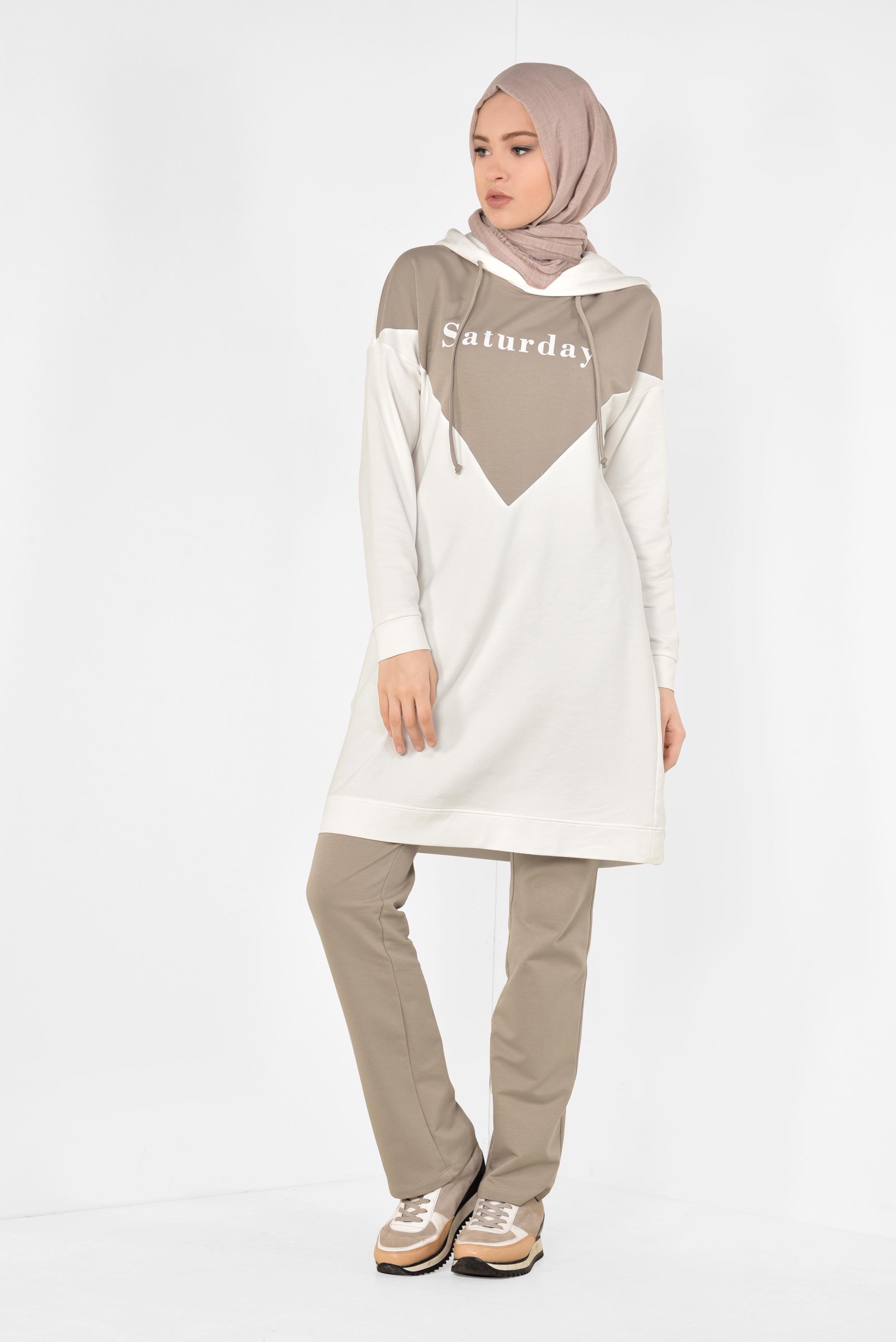 Tesettür giyim KAHVE YAZI BASKILI PANTOLONLU EŞOFMAN TAKIM 4904 