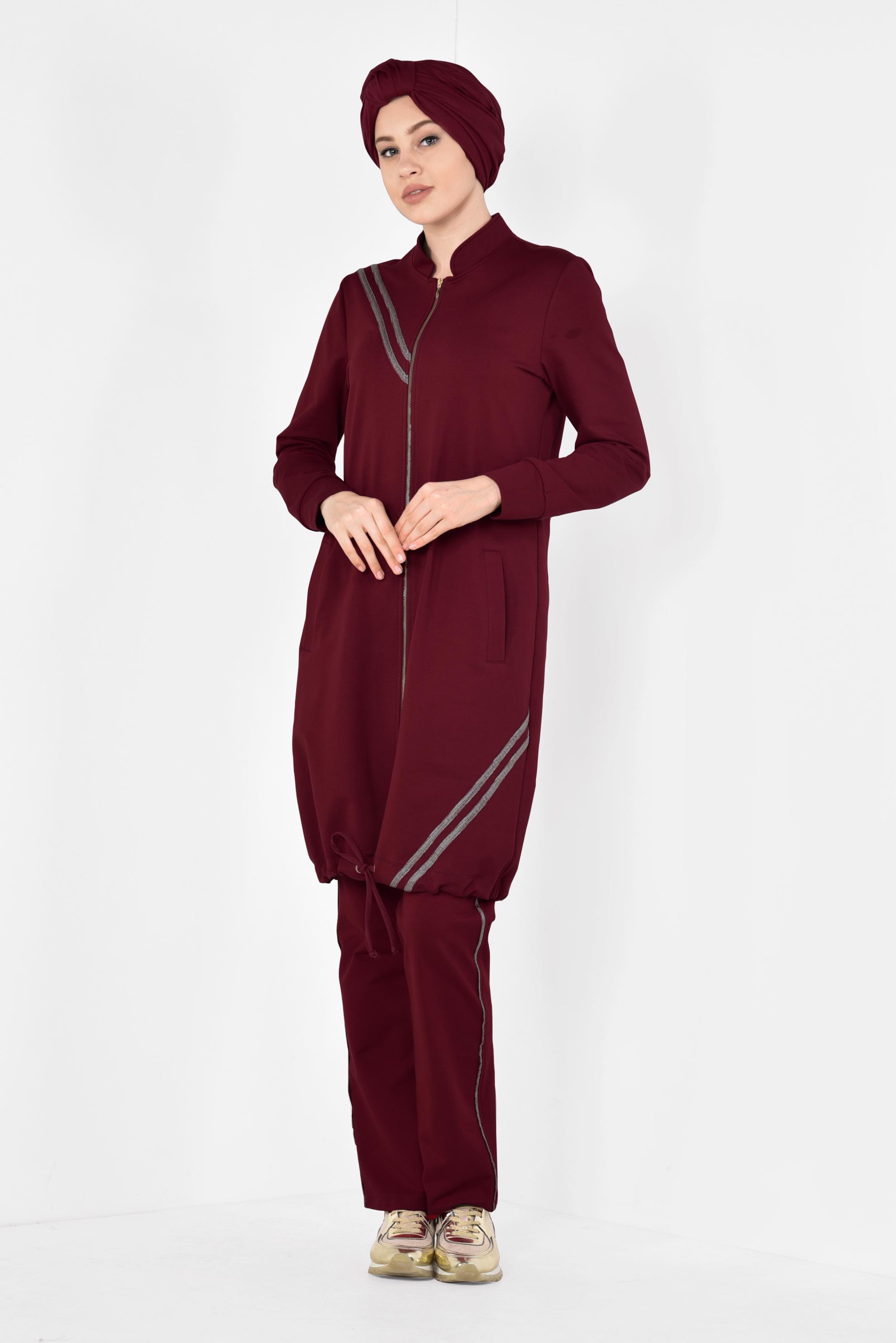 Tesettür giyim BORDO ŞERİT DETAYLI PANTOLONLU EŞOFMAN TAKIMI 4906