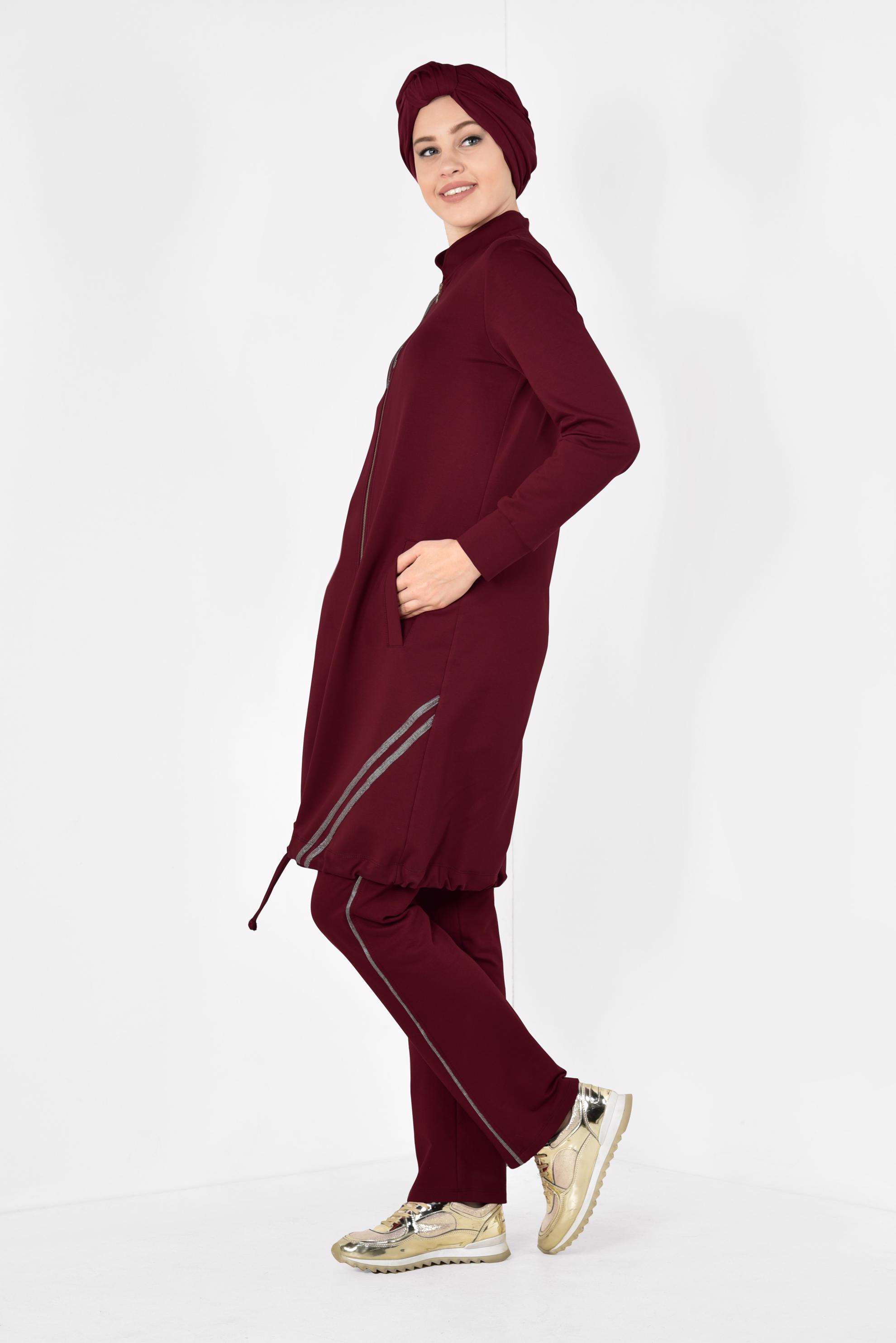 Tesettür giyim BORDO ŞERİT DETAYLI PANTOLONLU EŞOFMAN TAKIMI 4906