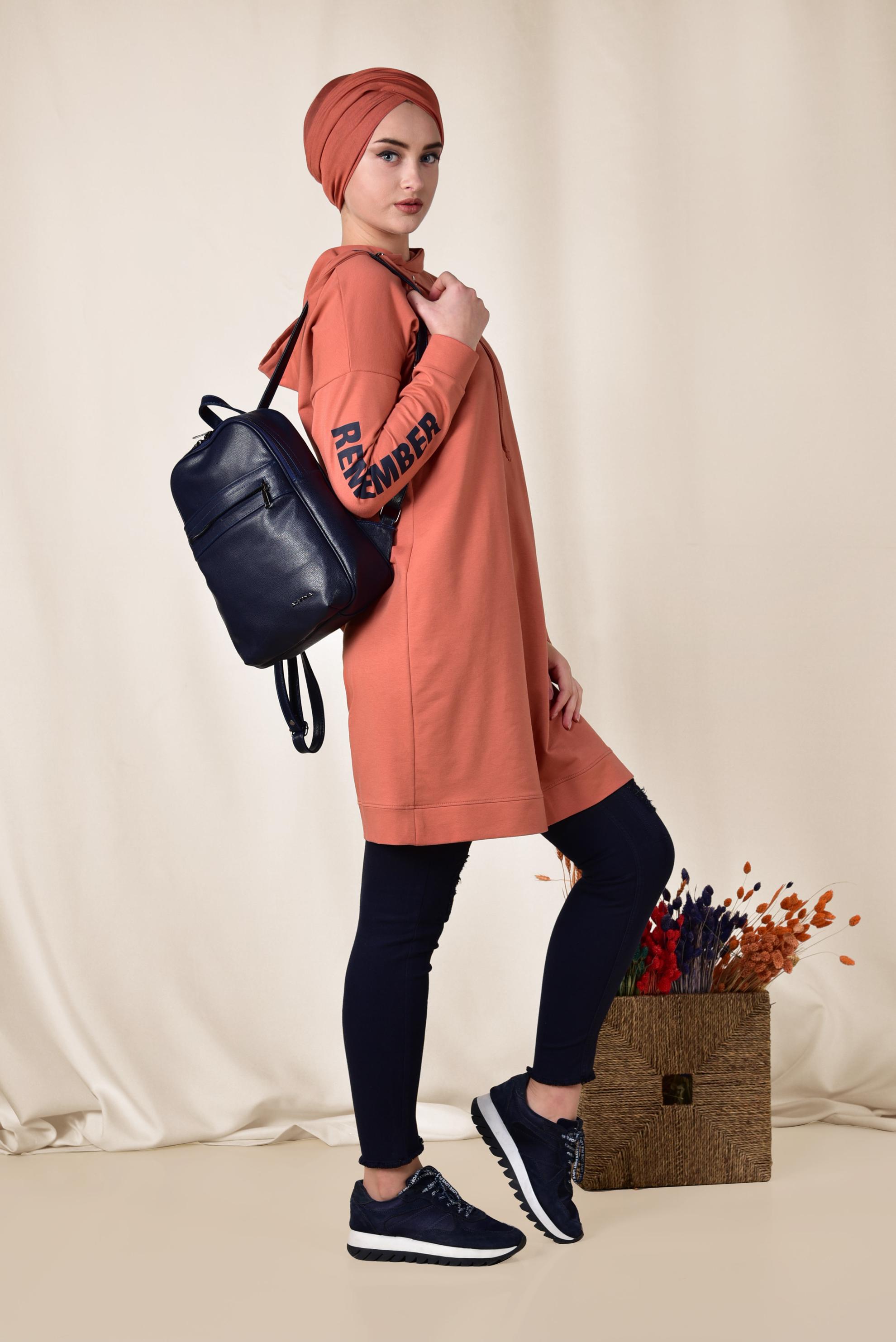 Tesettür giyim TURUNCU KAPÜŞONLU EŞOFMAN TUNİK 4953