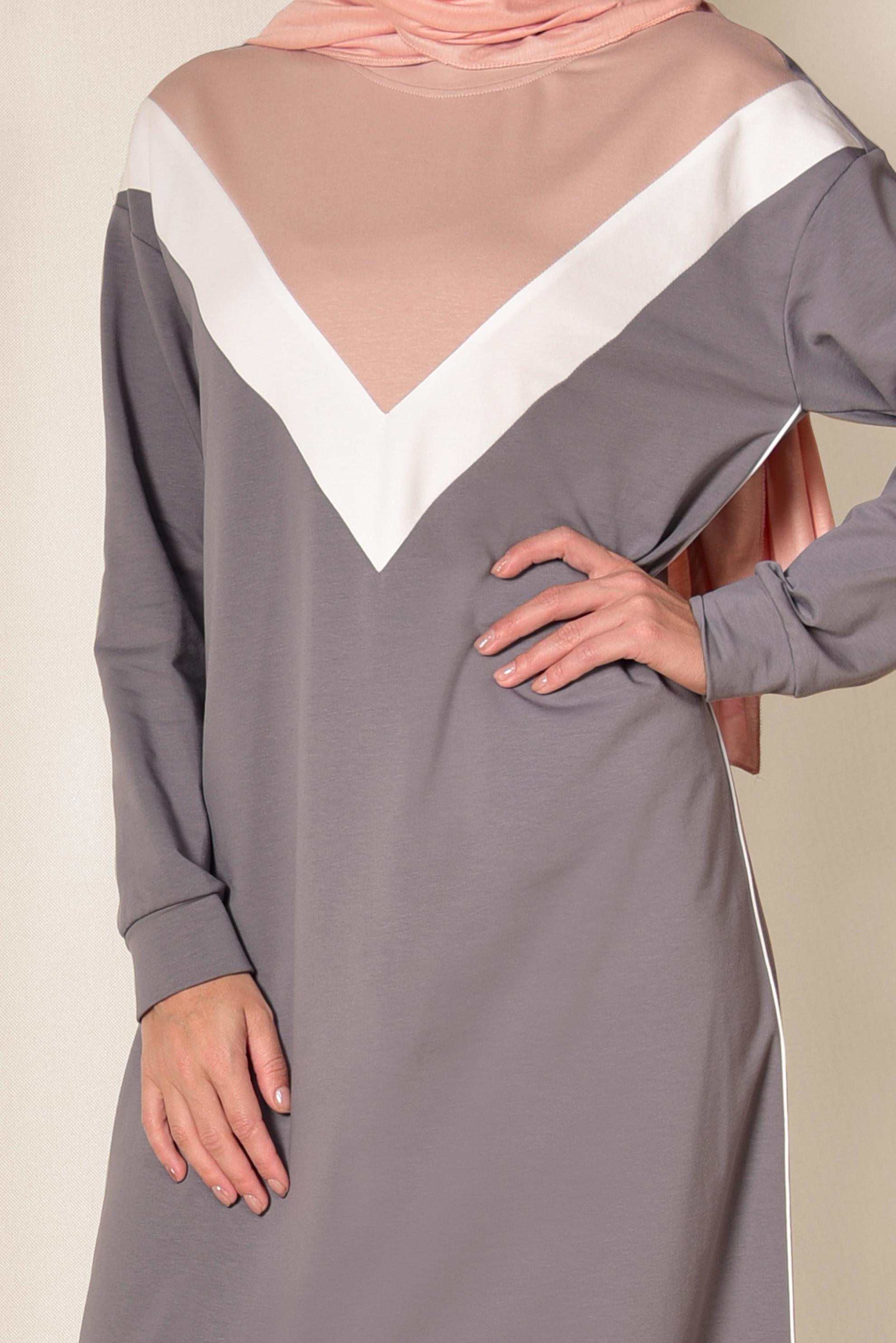 Tesettür giyim GRİ ÇİZGİLİ EŞOFMAN ELBİSE 4954