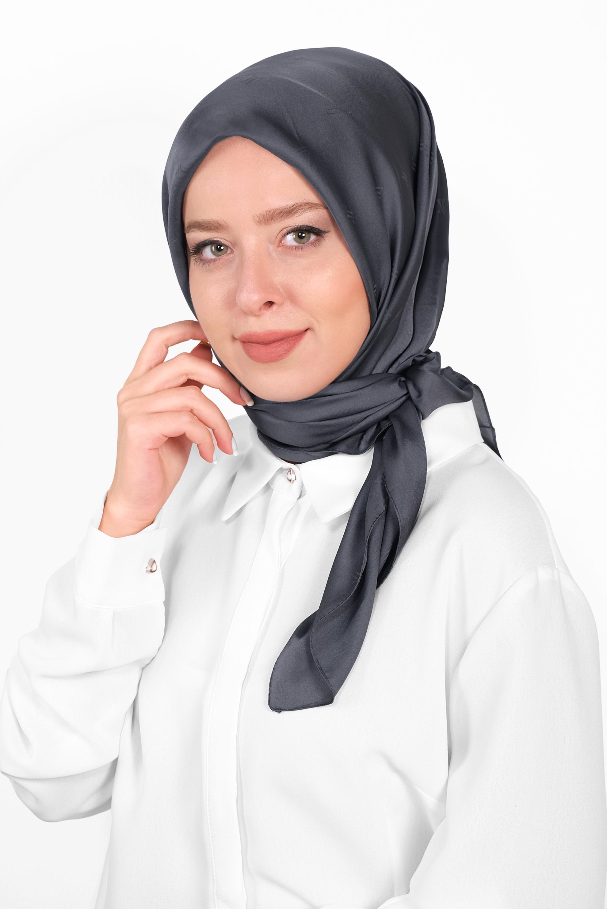 Tesettür giyim GRİ 9960 ALVİNA LOGOLU İPEKSİ EŞARP