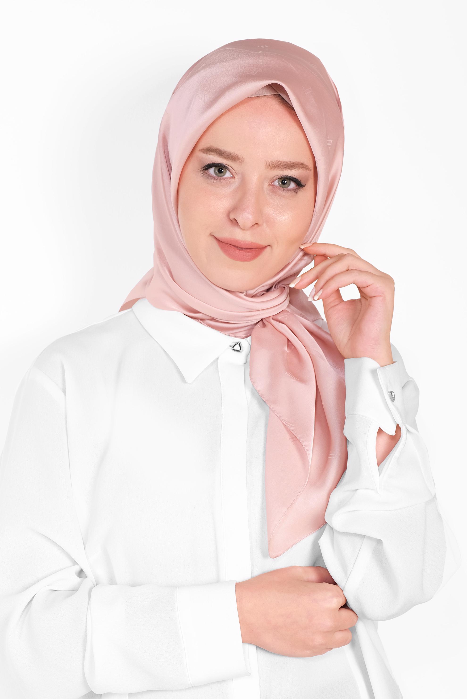 Tesettür giyim PUDRA 9960 ALVİNA LOGOLU İPEKSİ EŞARP