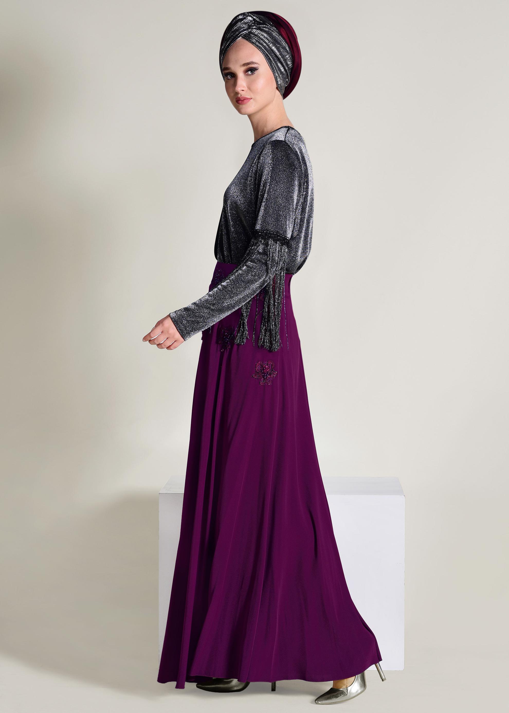 Tesettür giyim MÜRDÜM ÇİÇEK DETAYLI ETEK 6196