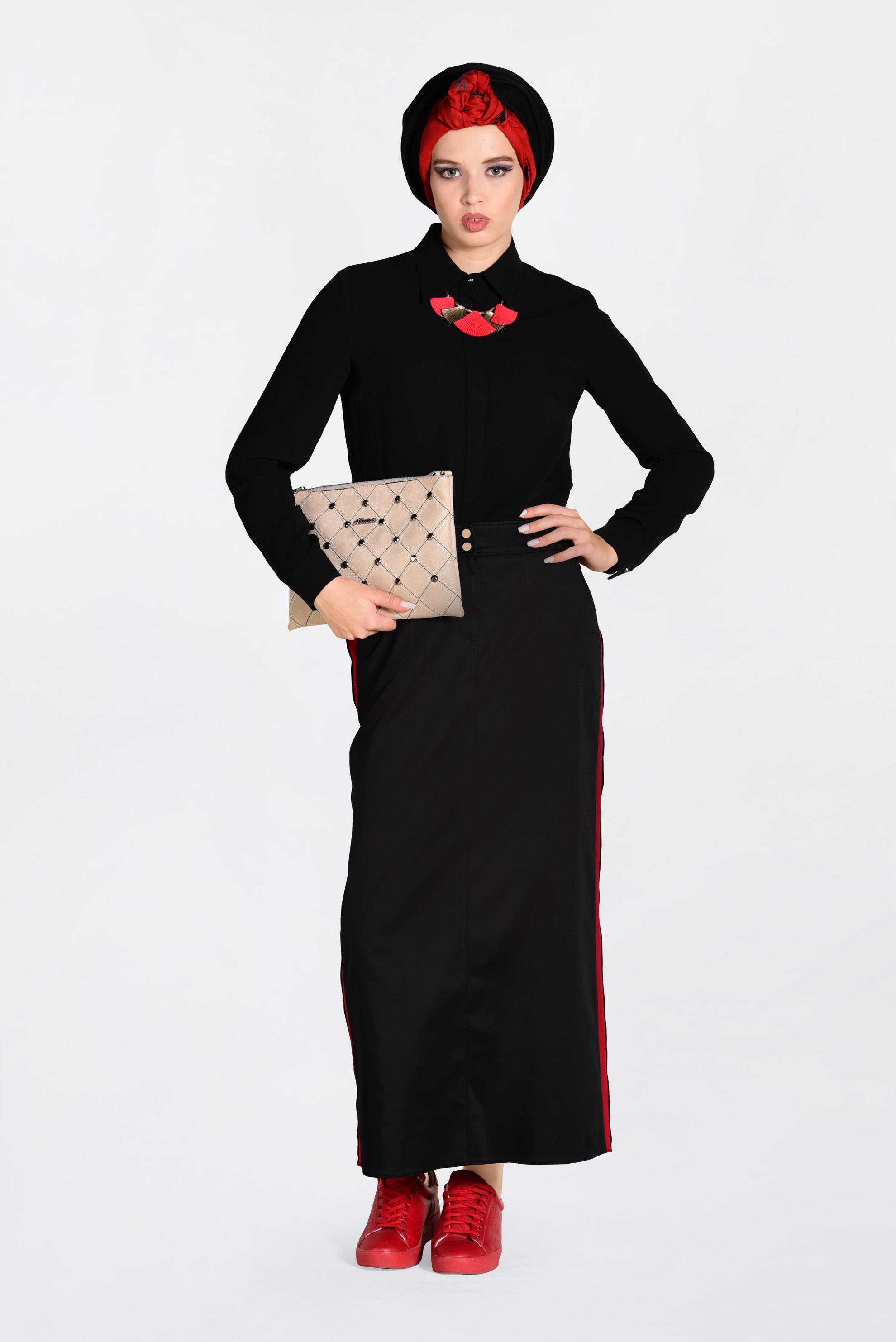 Tesettür giyim SİYAH YANLARI ŞERİTLİ ETEK 6200