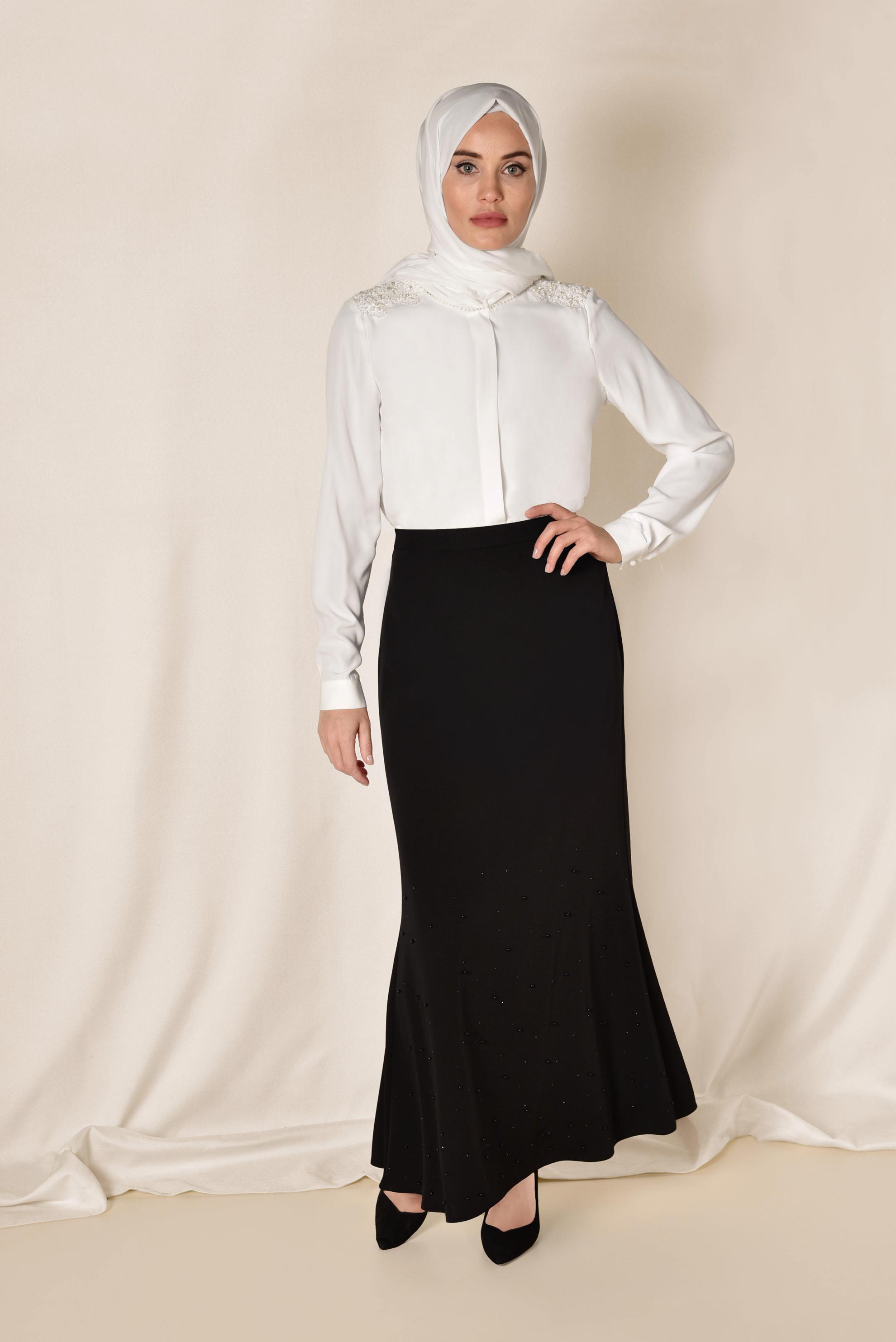 Tesettür giyim SİYAH ETEK UCU ASİMETRİK YÜKSEK BEL ETEK 6203