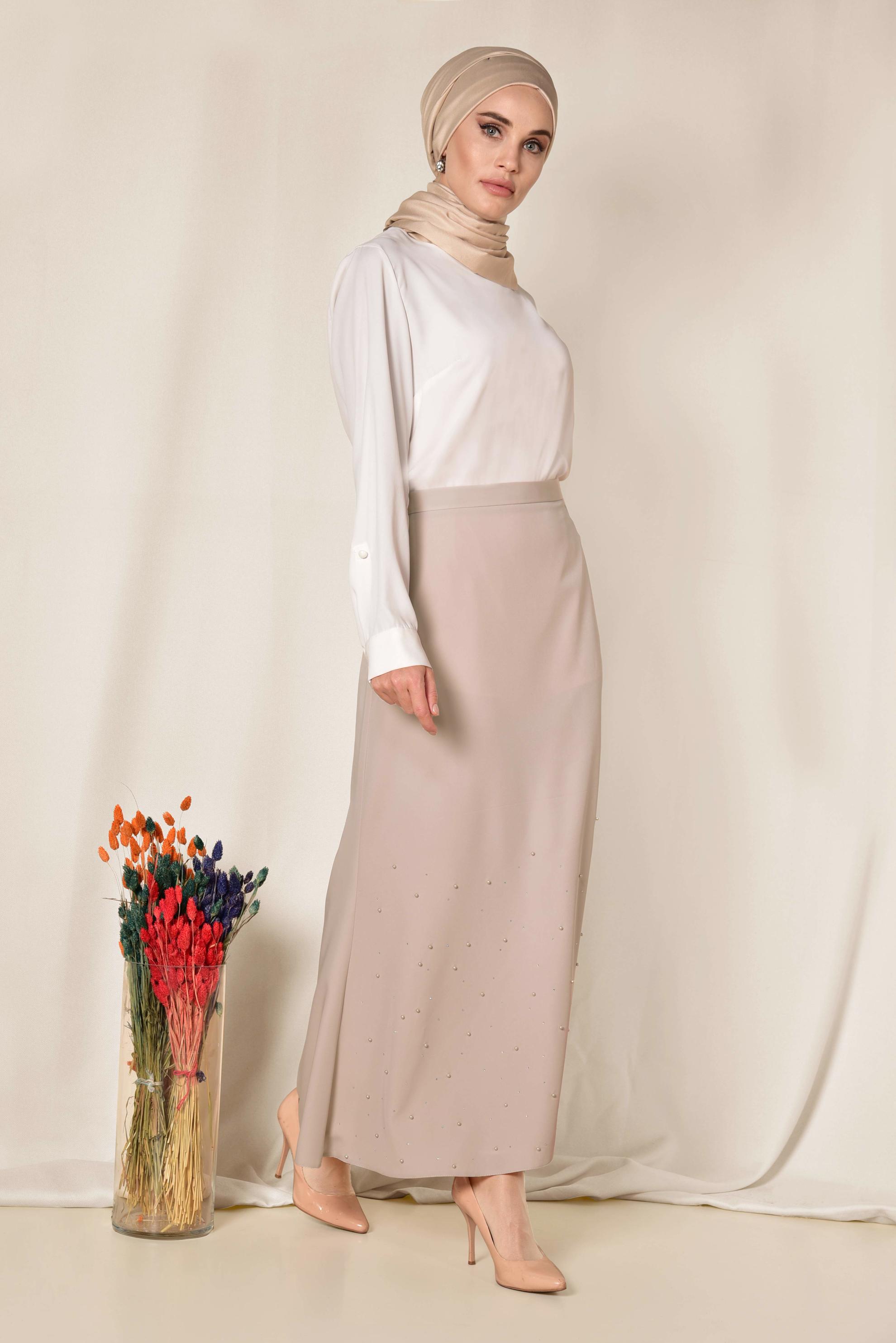 Tesettür giyim BEJ ETEK UCU ASİMETRİK YÜKSEK BEL ETEK 6203