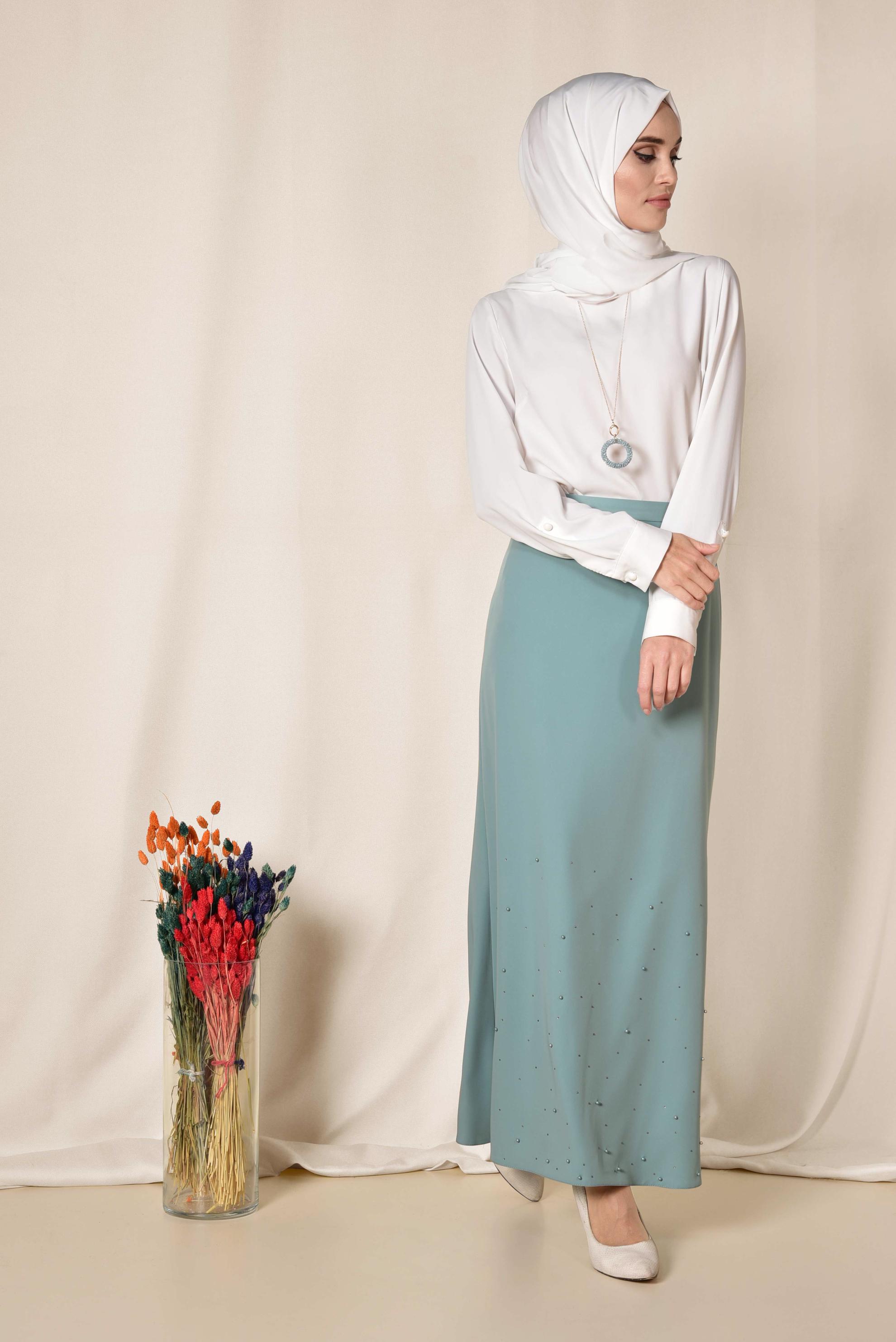 Tesettür giyim YEŞİL ETEK UCU ASİMETRİK YÜKSEK BEL ETEK 6203