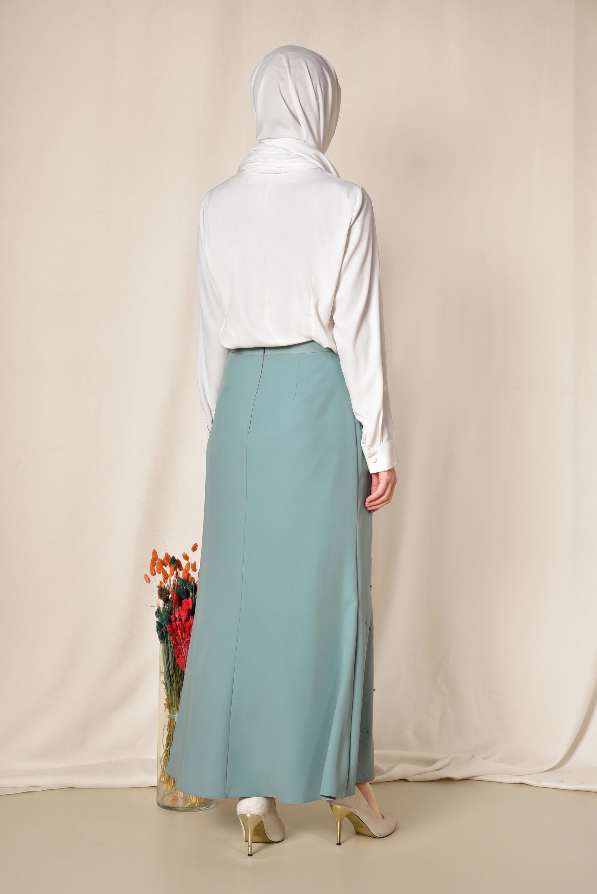 Tesettür giyim YEŞİL ETEK UCU ASİMETRİK YÜKSEK BEL ETEK 6203