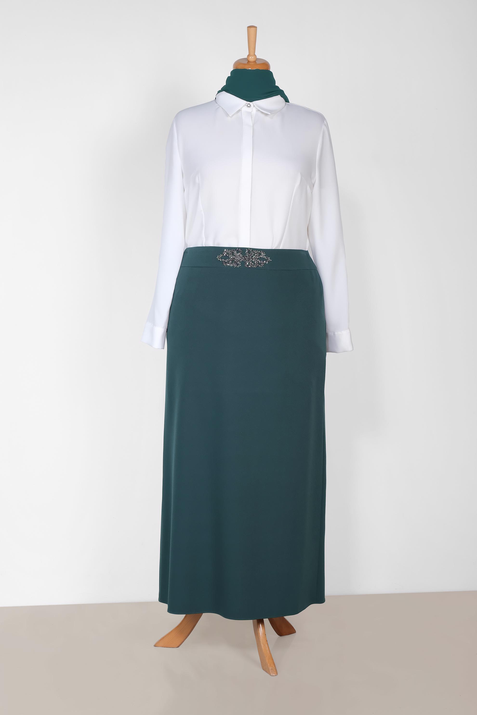 Tesettür giyim YEŞİL TAŞ BASKI DETAYLI GİZLİ YIRTMAÇLI ETEK 6313