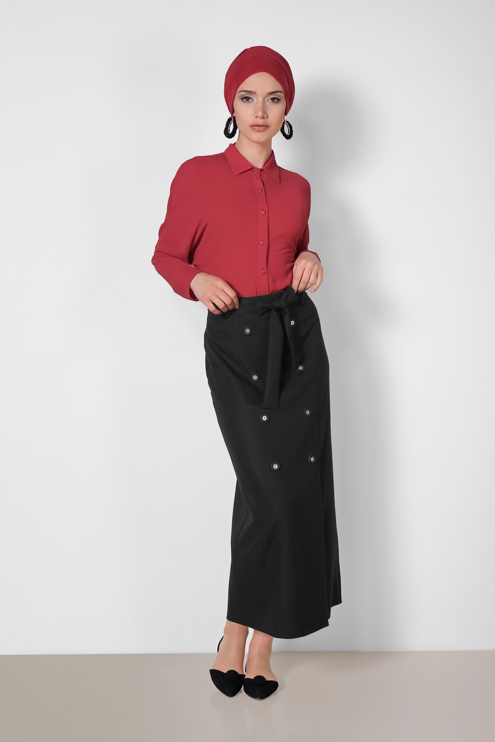 Tesettür giyim SİYAH BELİ BAĞCIKLI DÜĞME DETAYLI ETEK 6371