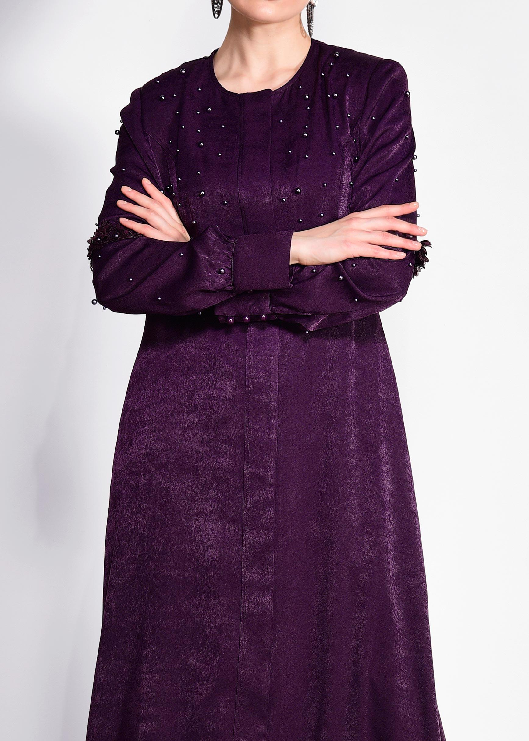 Tesettür giyim MOR GİZLİ DÜĞMELİ İNCİLİ FERACE 8267