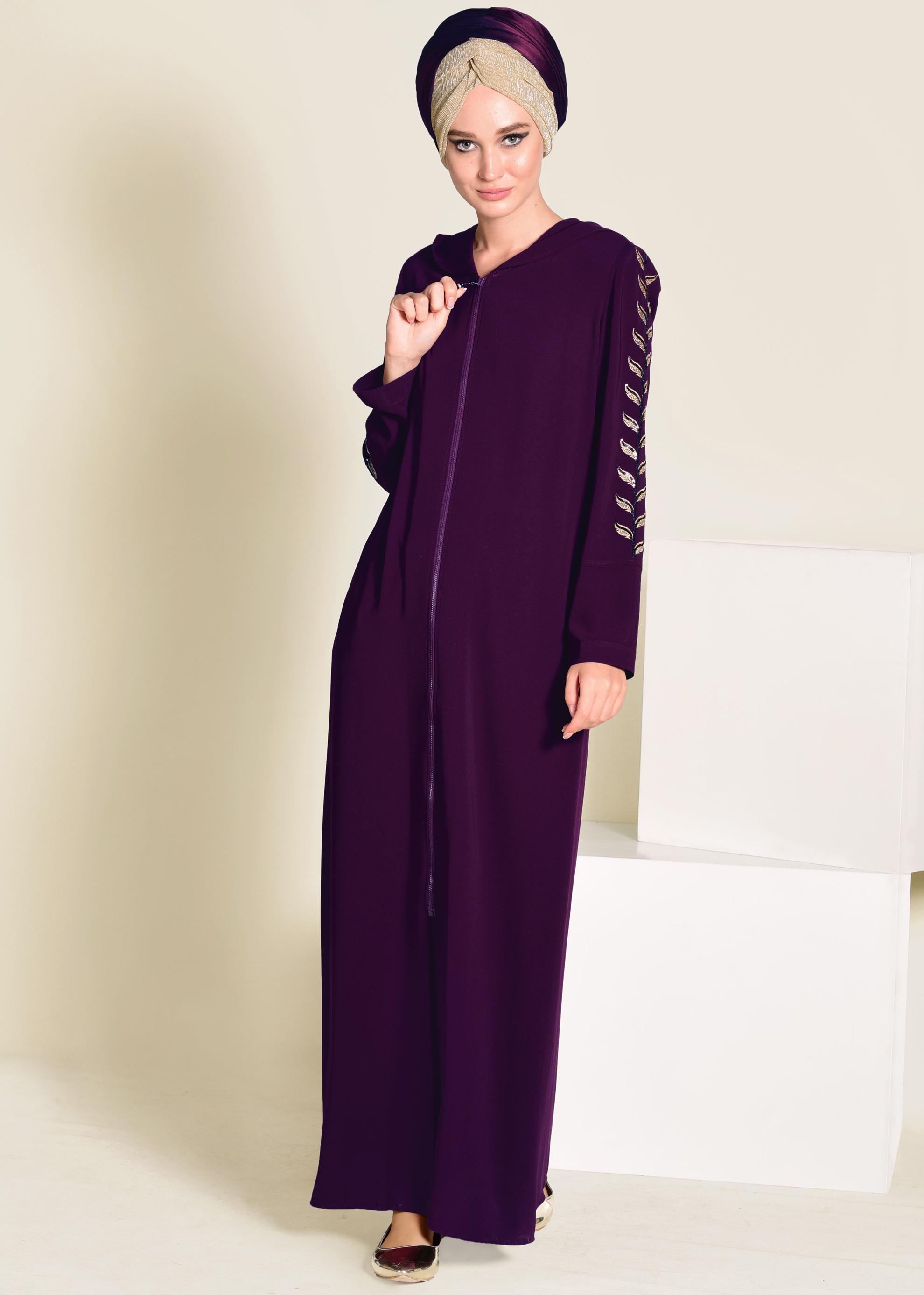 Tesettür giyim MÜRDÜM YAPRAK DESENLİ KAPÜŞONLU FERACE 8293