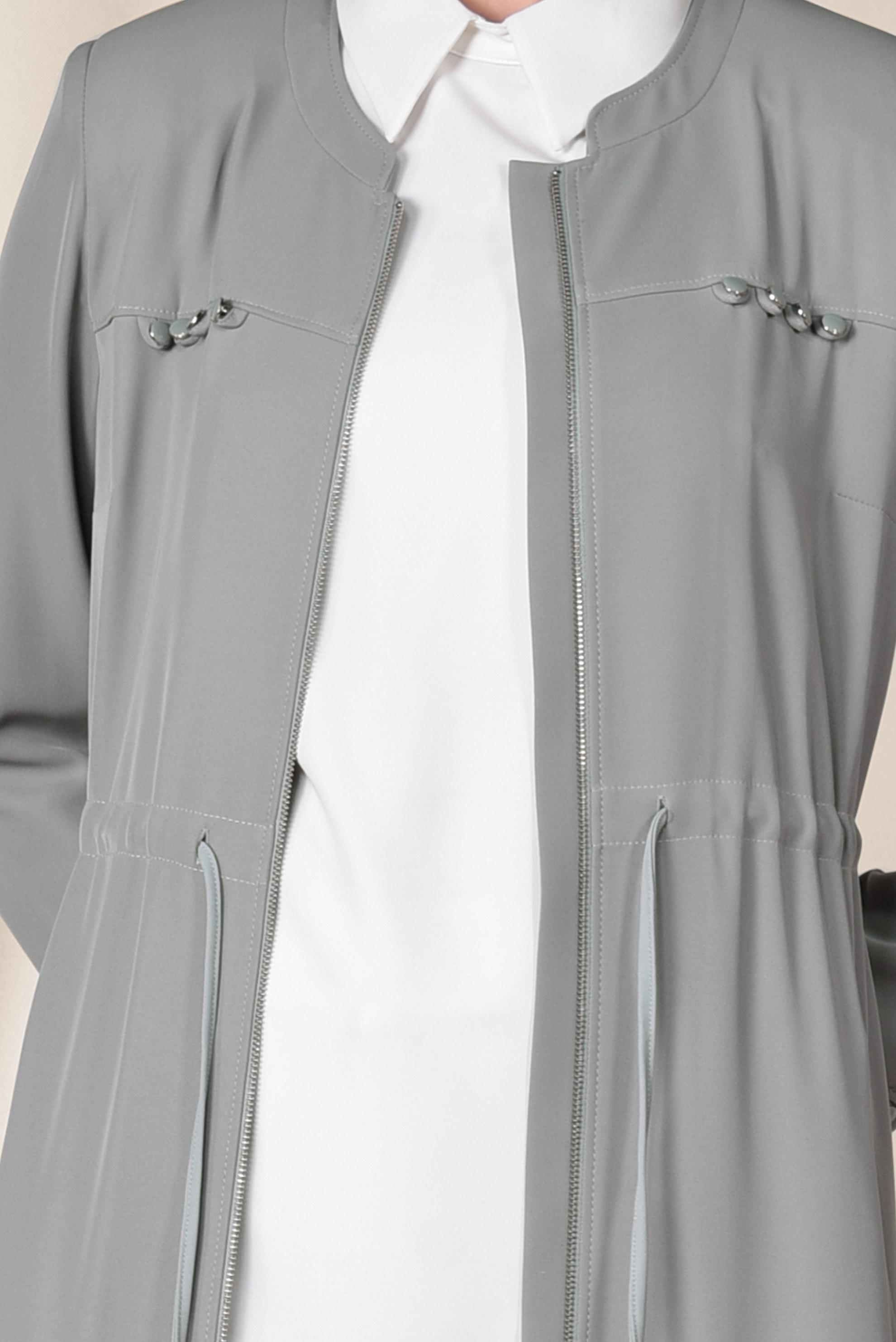 Tesettür giyim GRİ BELİ BÜZGÜLÜ FERMUARLI FERACE 8307