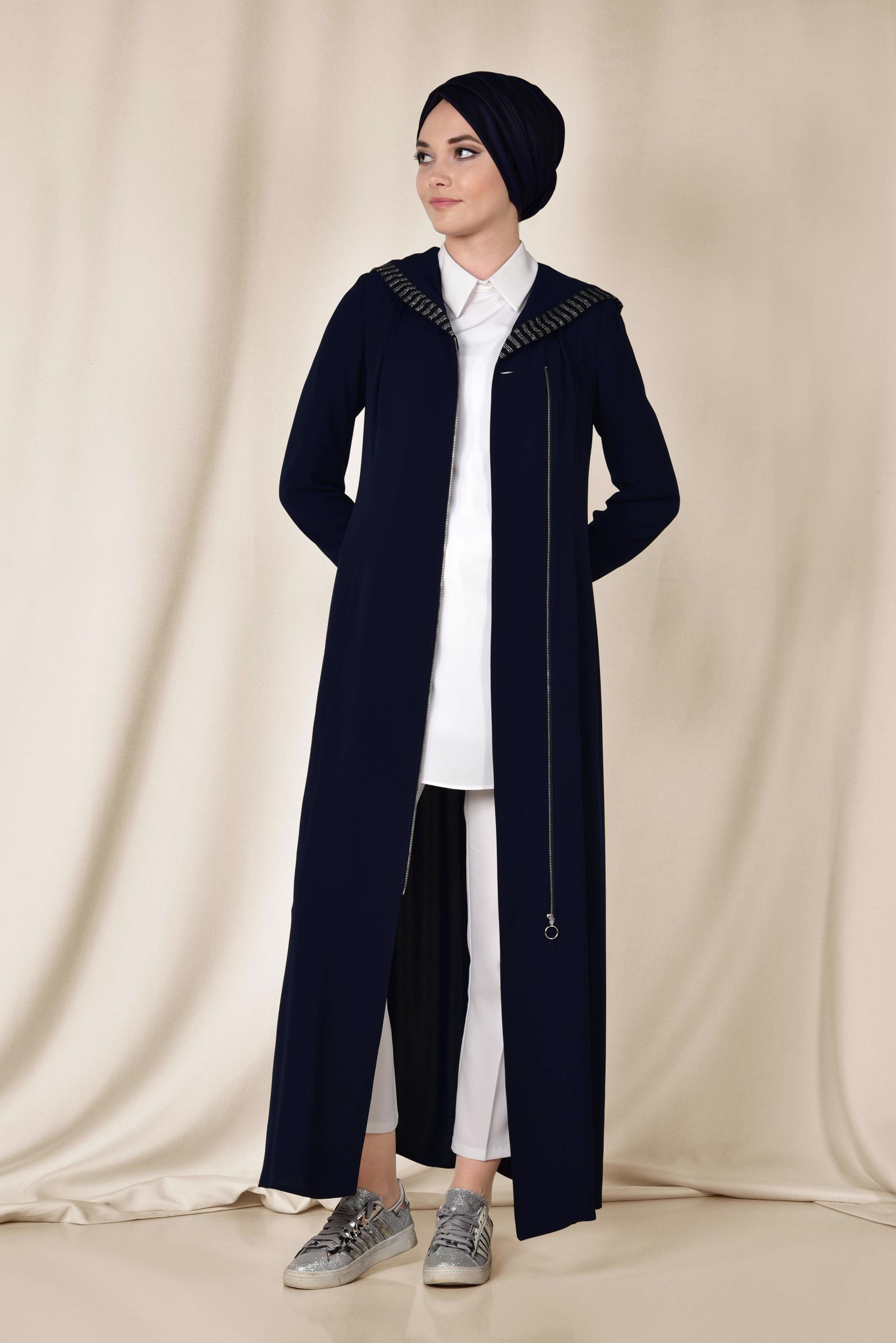 Tesettür giyim LACİVERT SİM DETAYLI KAPÜŞONLU SPOR FERACE 8309