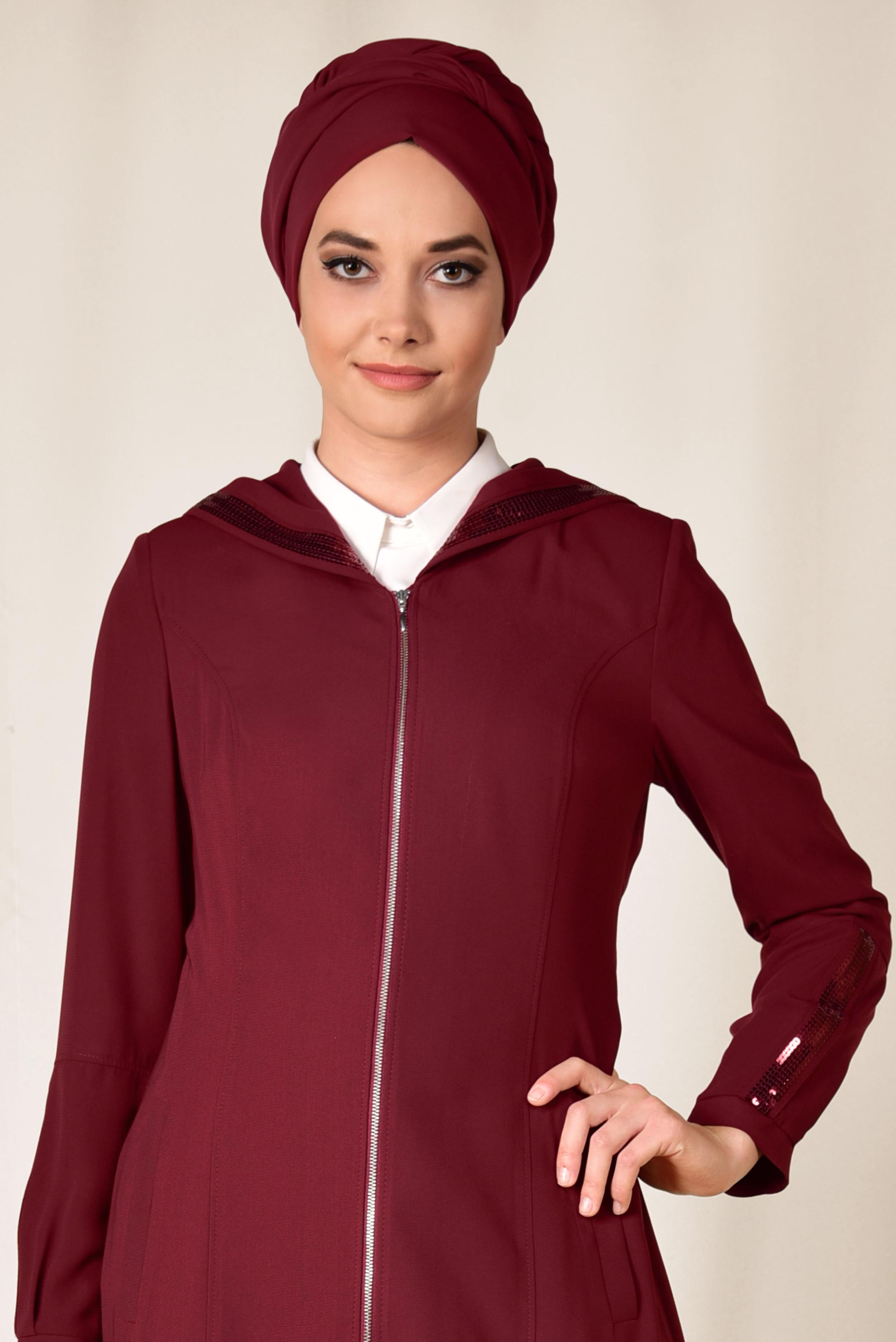 Tesettür giyim BORDO PUL PAYET DETAYLI FERMUARLI FERACE 8312