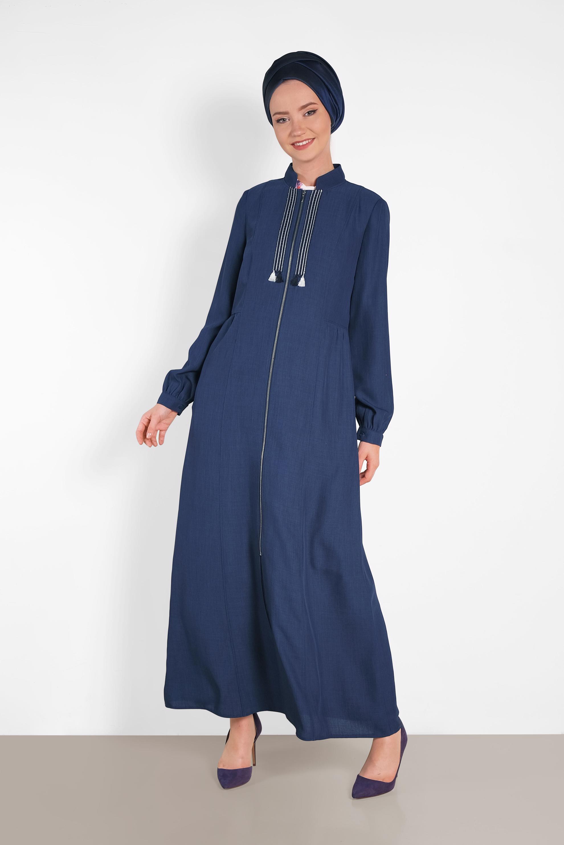 Tesettür giyim LACİVERT HAKİM YAKA FERMUARLI FERACE 8321