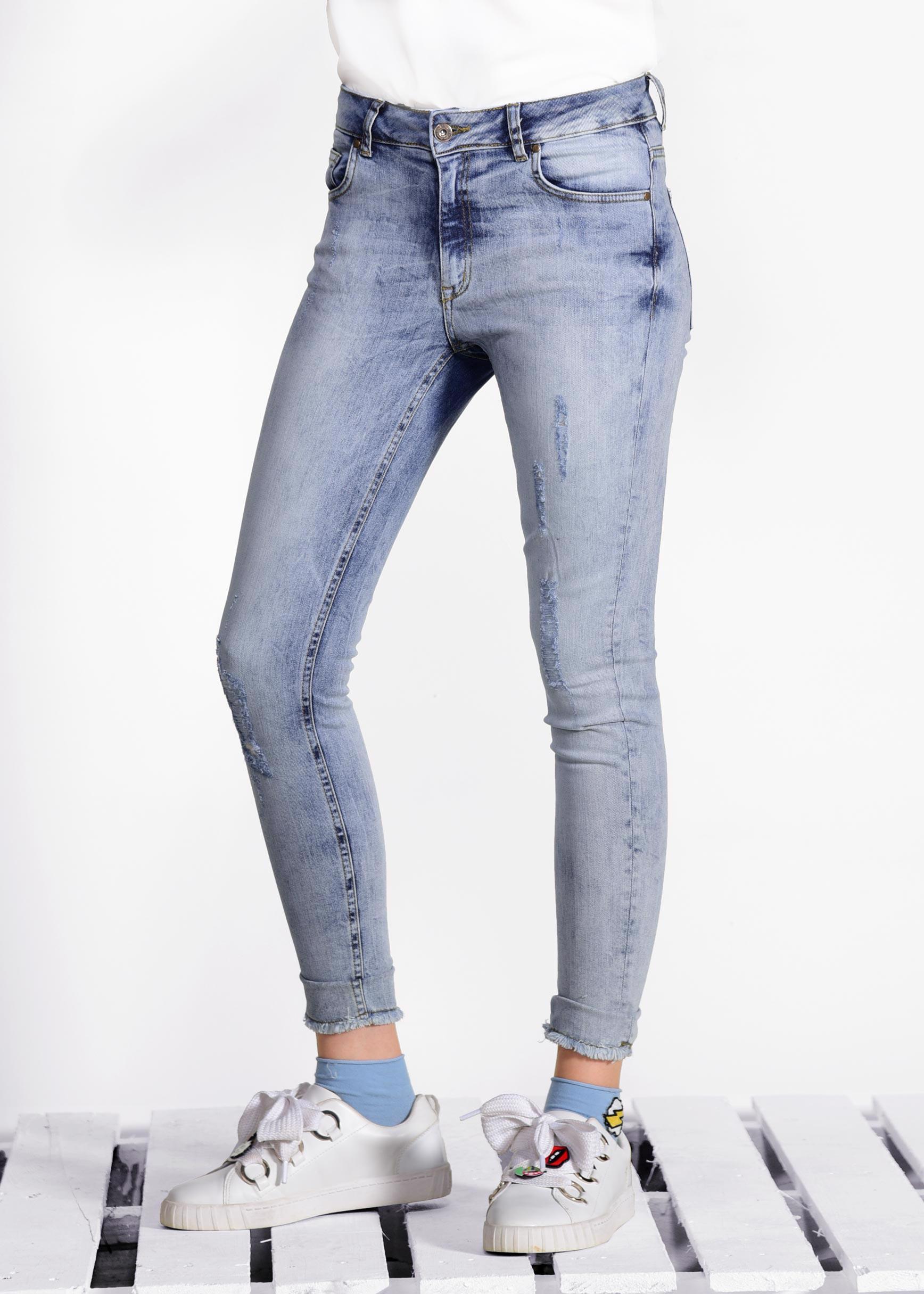 Tesettür giyim MAVİ ESKİTME DETAYLI DENİM PANTOLON 7338