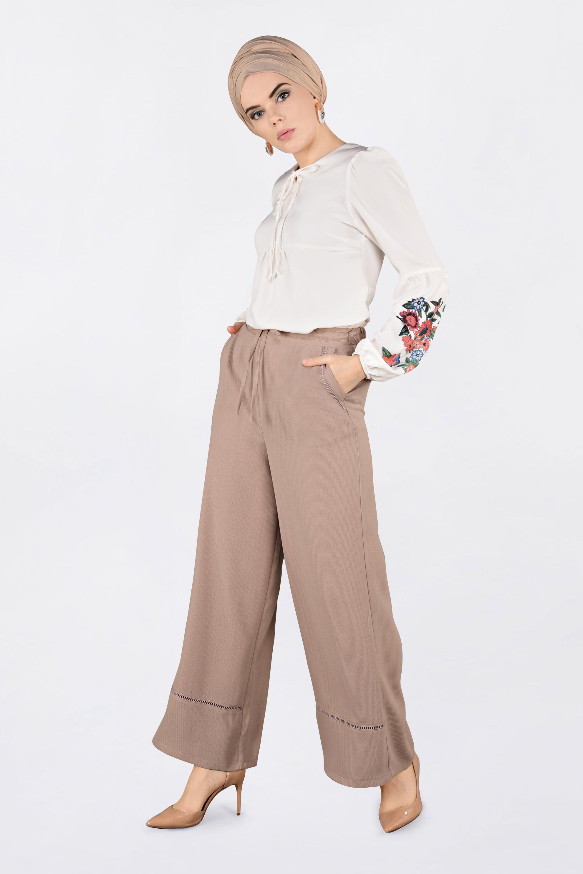 Tesettür giyim KAHVE BELİ BAĞCIKLI BOL PAÇA PANTOLON 7371