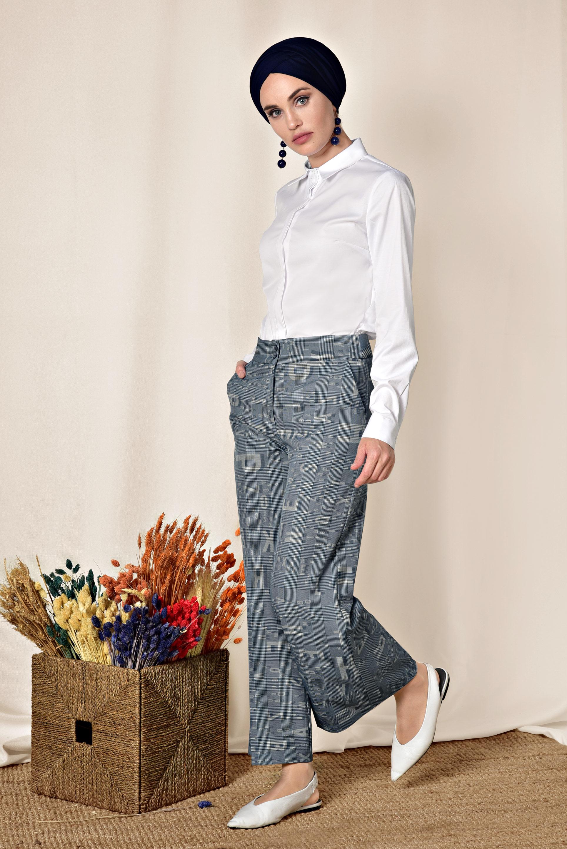 Tesettür giyim LACİVERT EKOSE VE HARF DESENLİ PANTOLON 7517