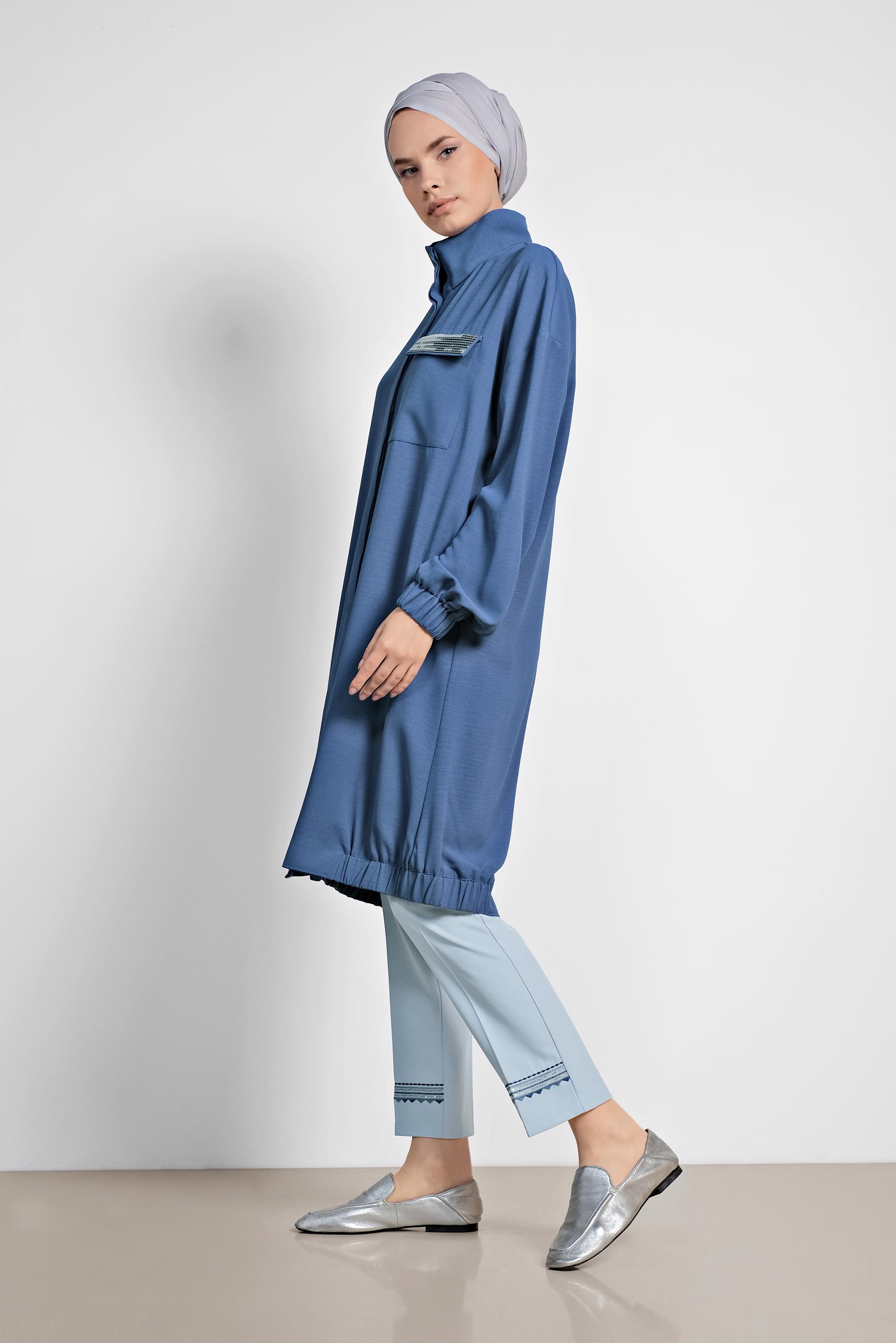 Tesettür giyim MAVİ İŞLEMELİ KUMAŞ PANTOLON 7567