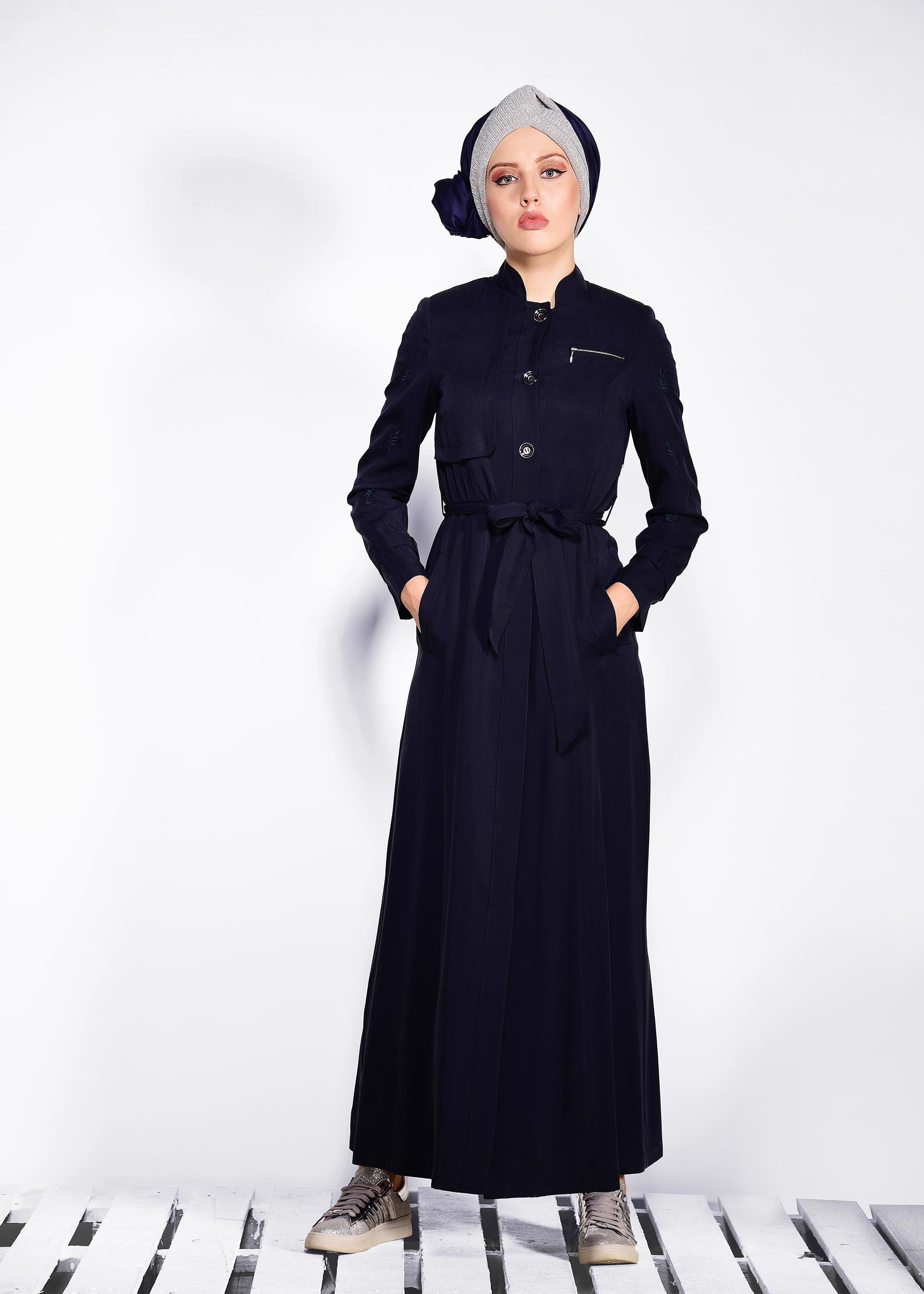 Tesettür giyim LACİVERT YAPRAK BASKILI CEPLİ  PARDESÜ 1228 