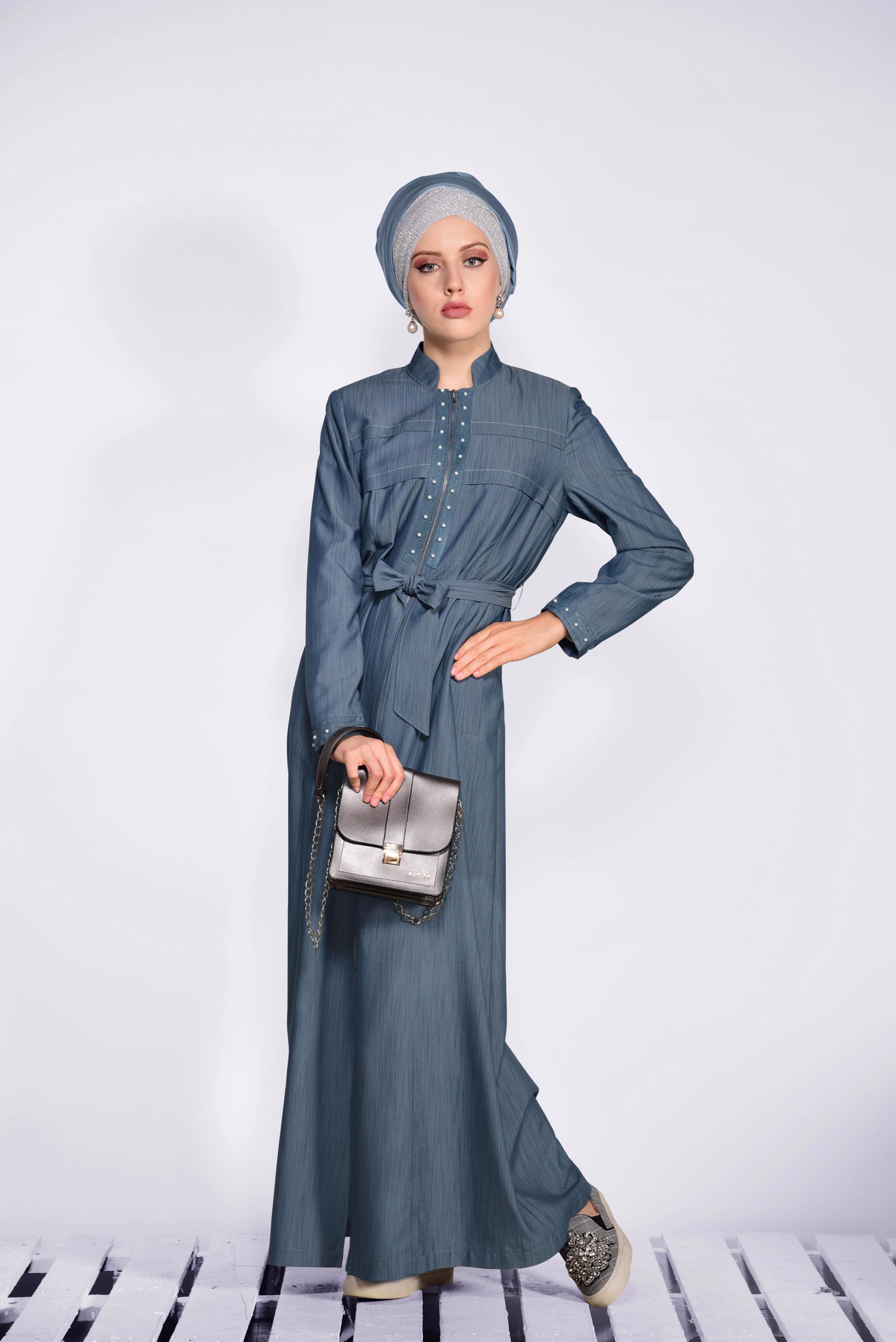 Tesettür giyim LACİVERT İNCİ DETAYLI FERMUARLI PARDESÜ 1237 