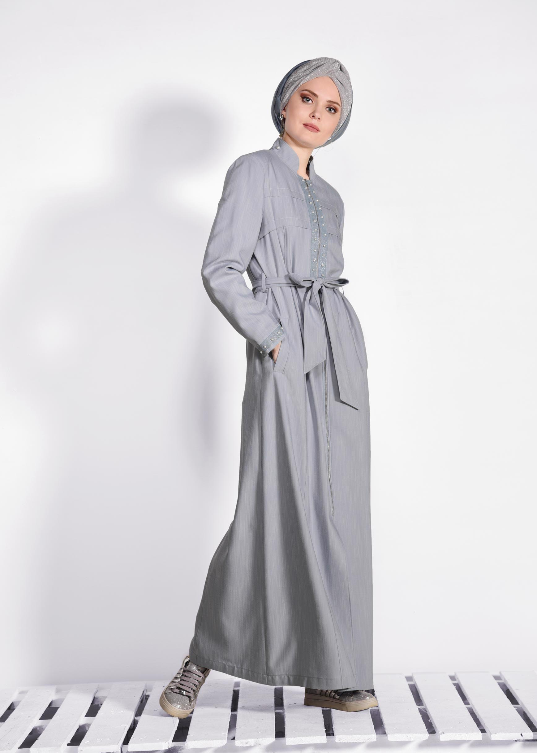 Tesettür giyim MAVİ İNCİ DETAYLI FERMUARLI PARDESÜ 1237 