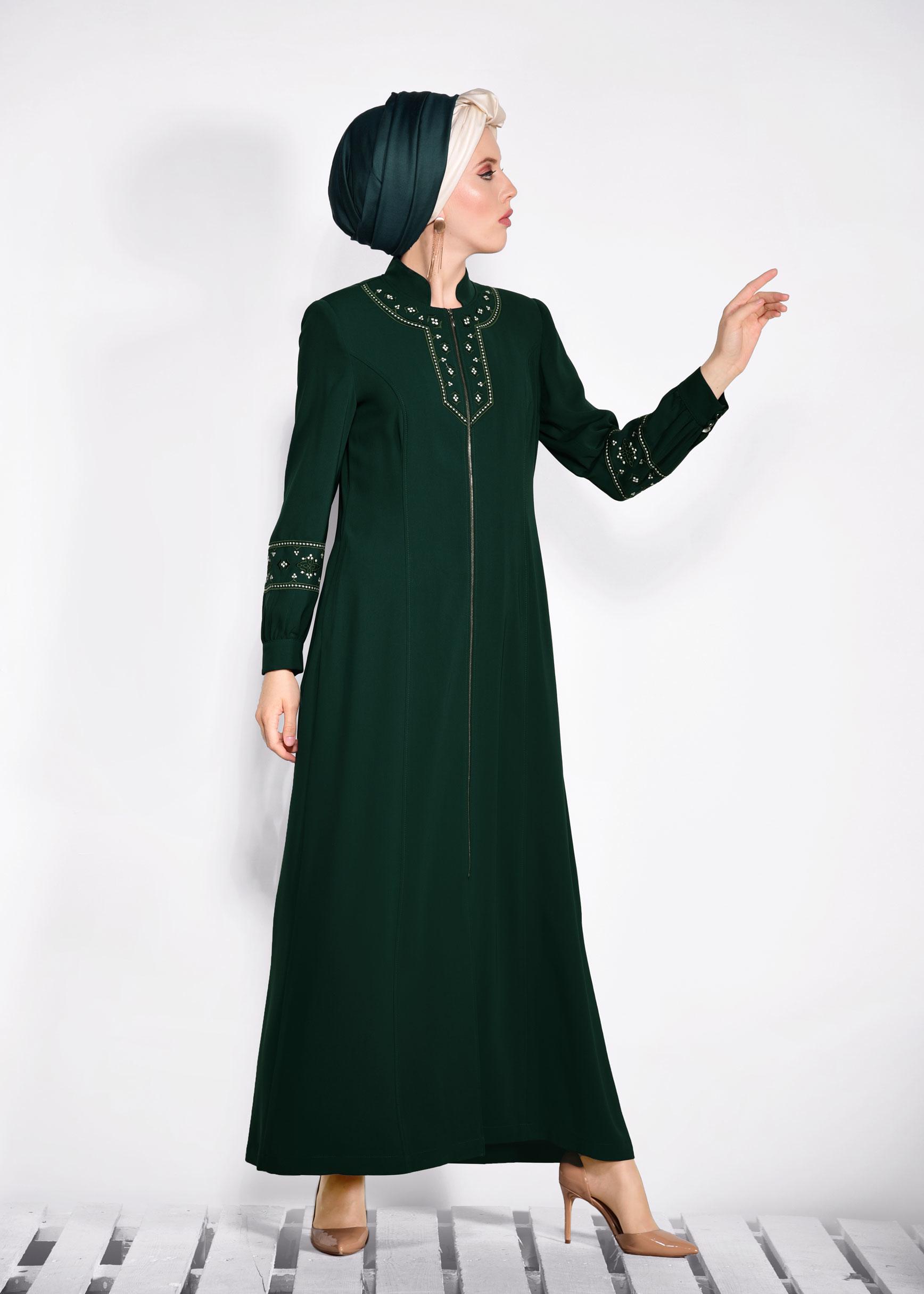 Tesettür giyim YEŞİL KOLLARI VE YAKASI İŞLEMELİ FERMUARLI PARDESÜ  1281 