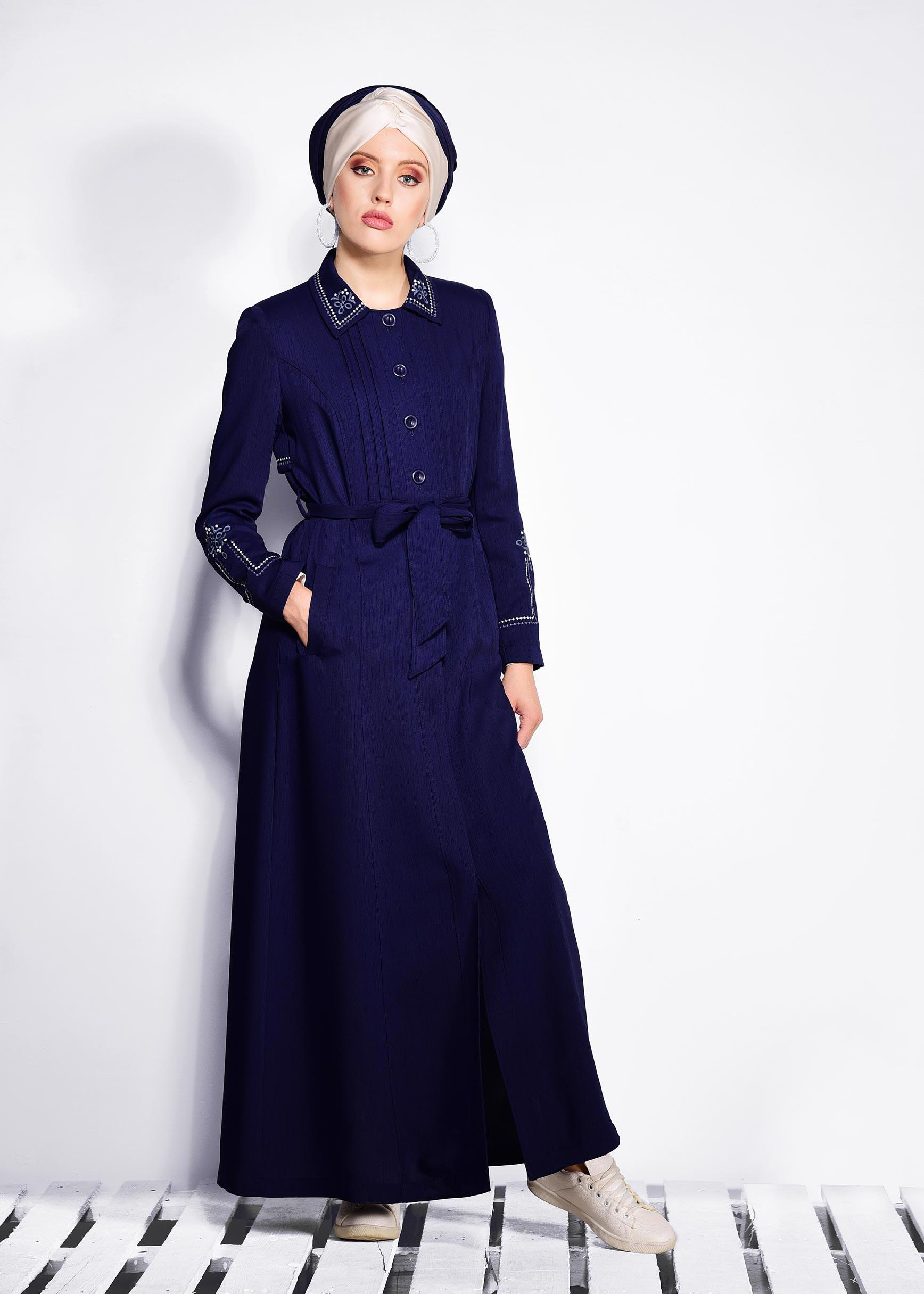 Tesettür giyim LACİVERT KOLLARI VE SIRTI NAKIŞLI PARDESÜ 1283 